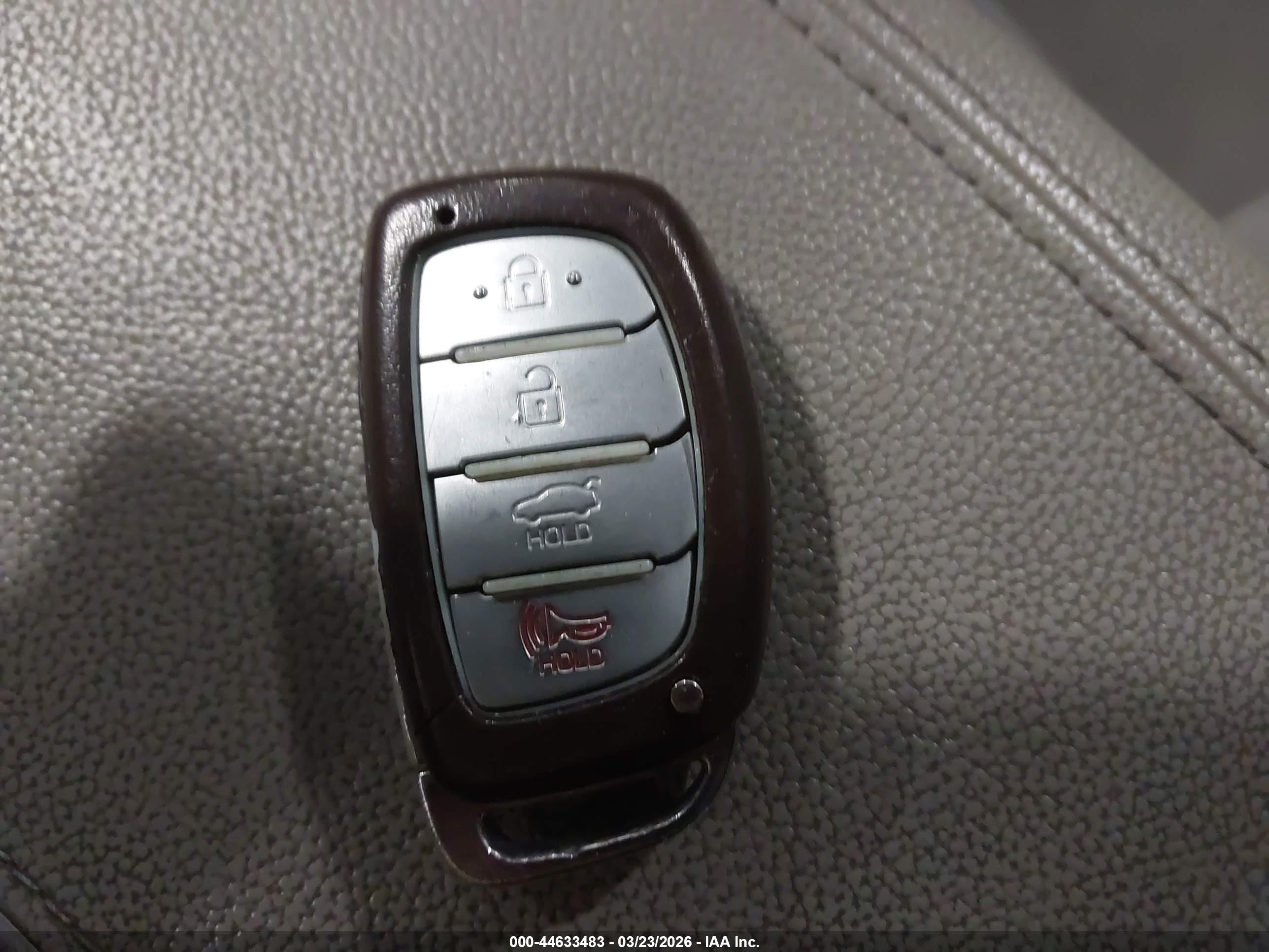 HYUNDAI SONATA image 11