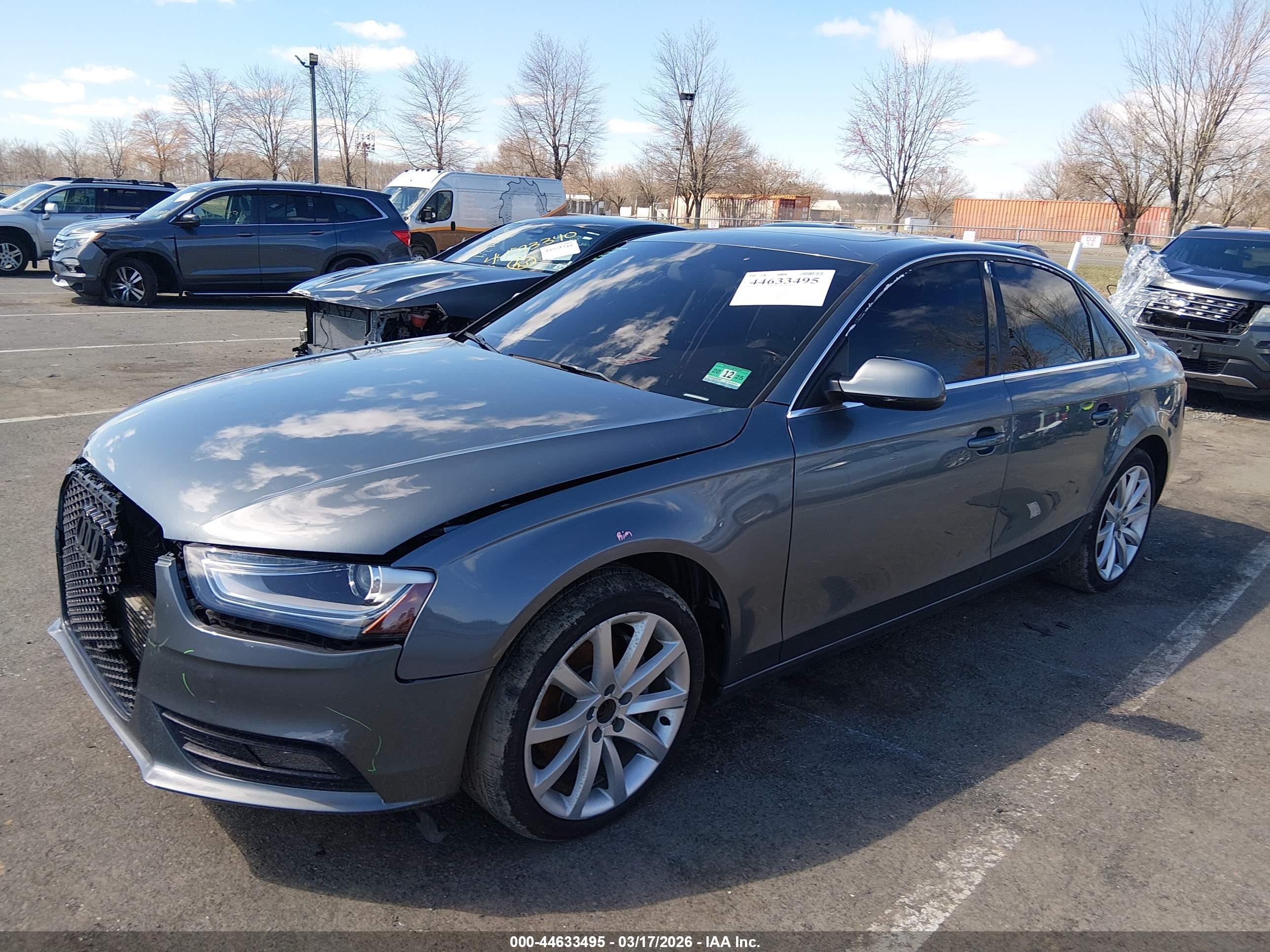 AUDI A4 image 2