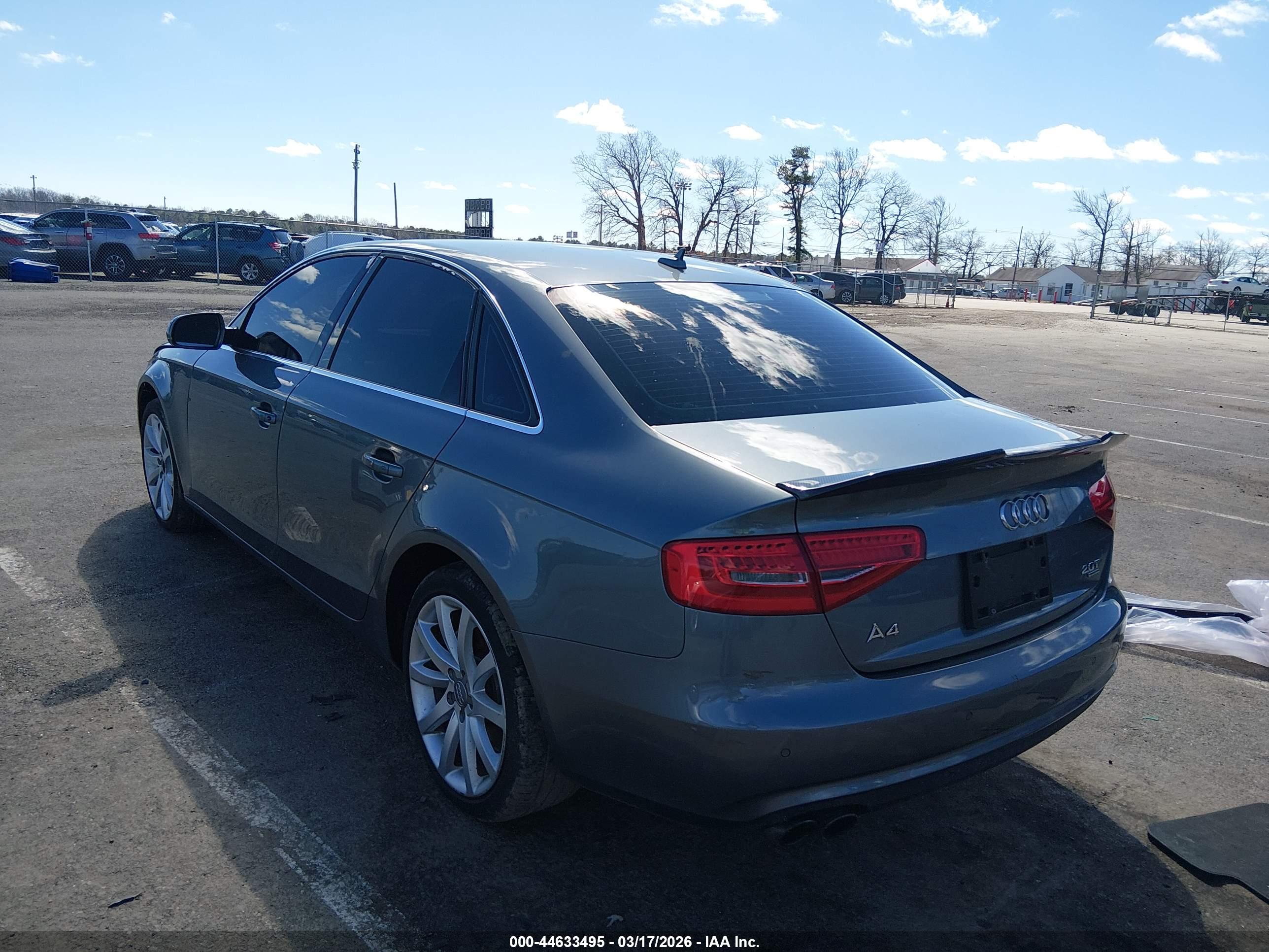 AUDI A4 image 3