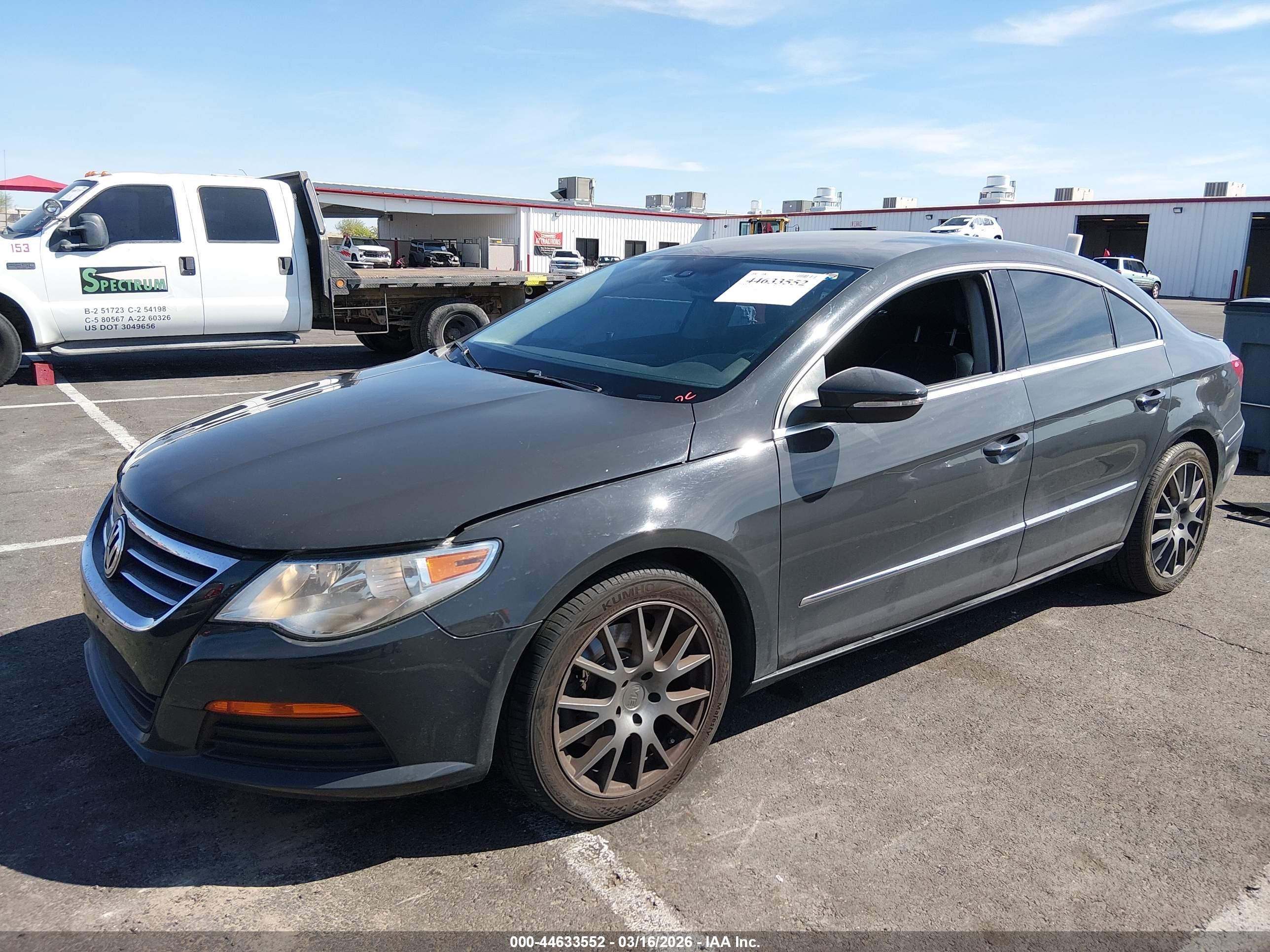 VOLKSWAGEN CC image 2