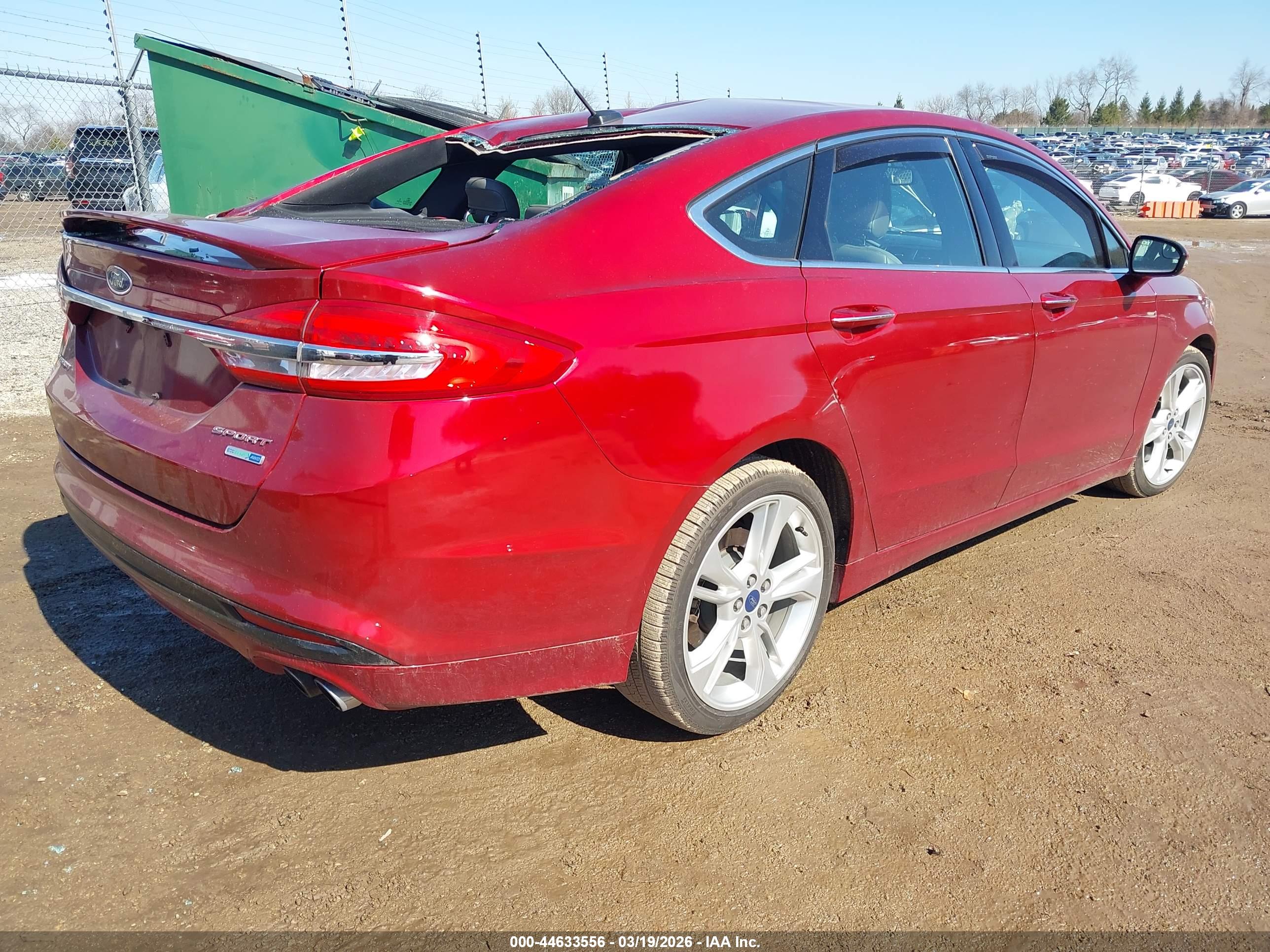 FORD FUSION image 4