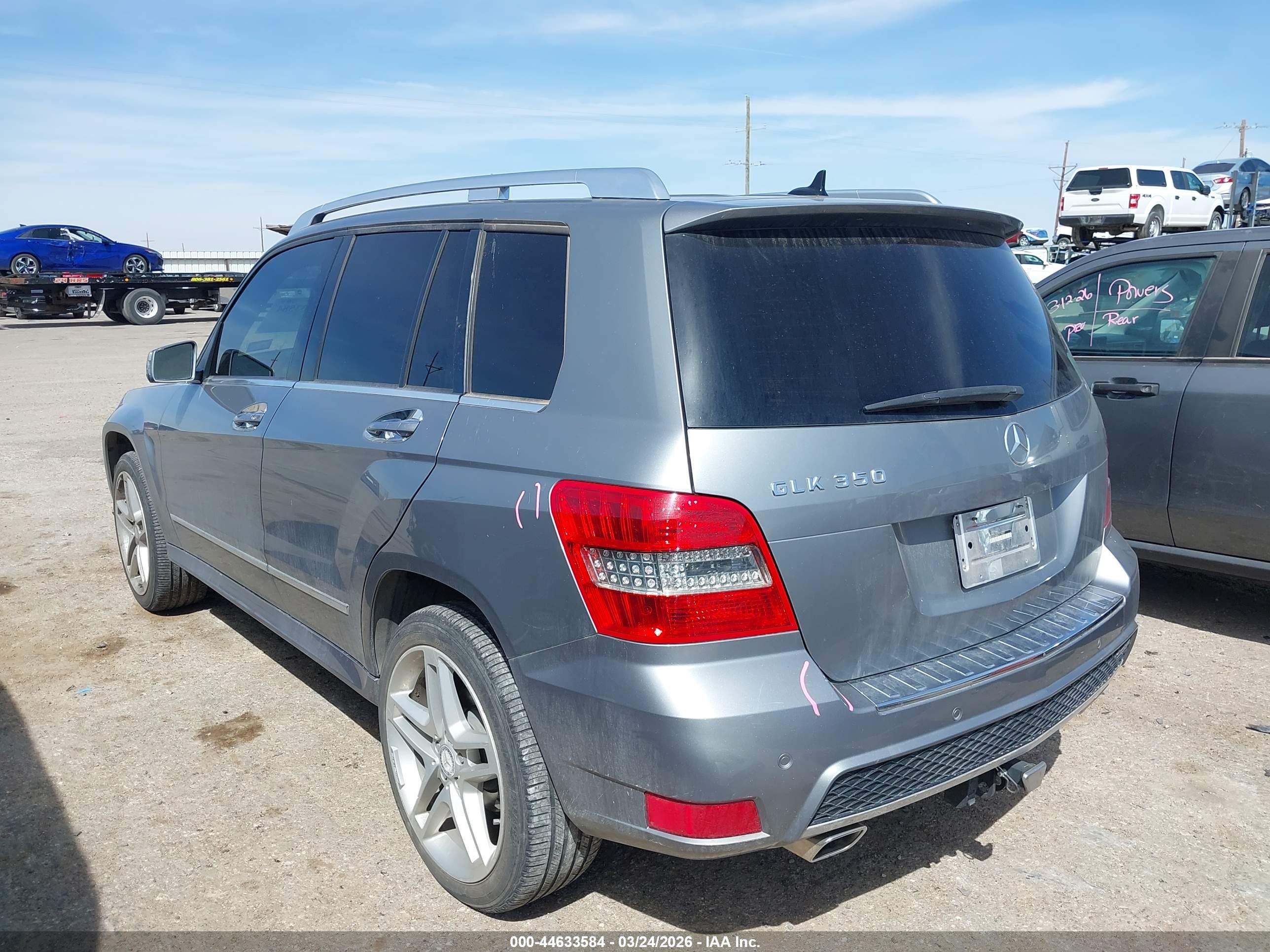 MERCEDES-BENZ GLK image 3