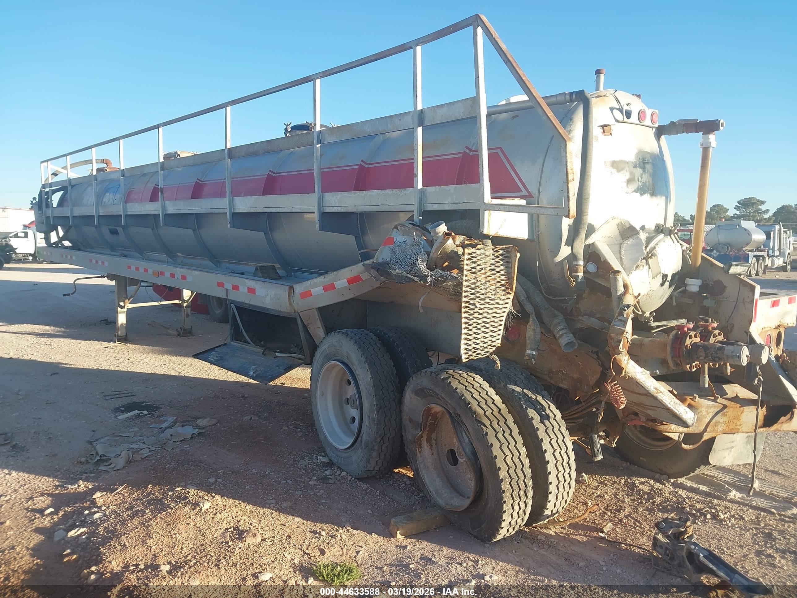 TROXELL TANKER image 3