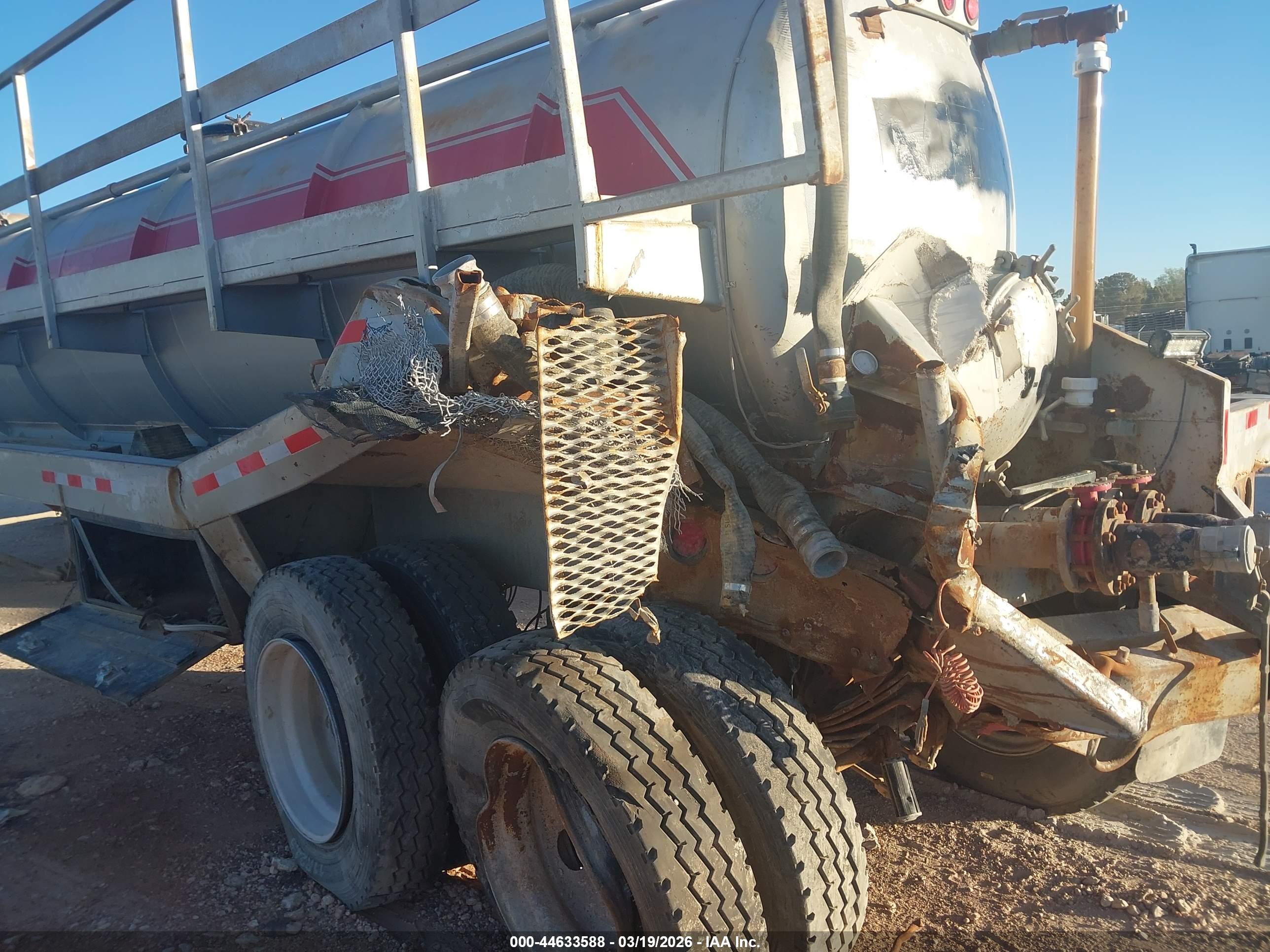 TROXELL TANKER image 7