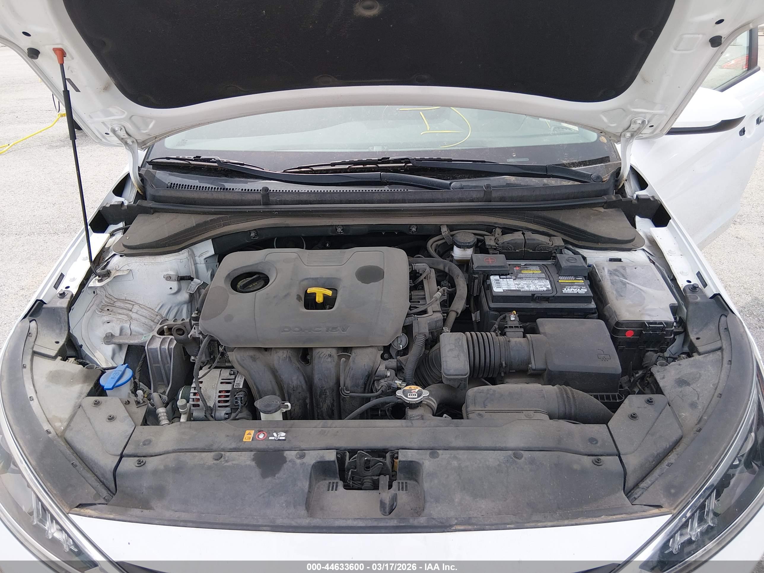 HYUNDAI ELANTRA image 10