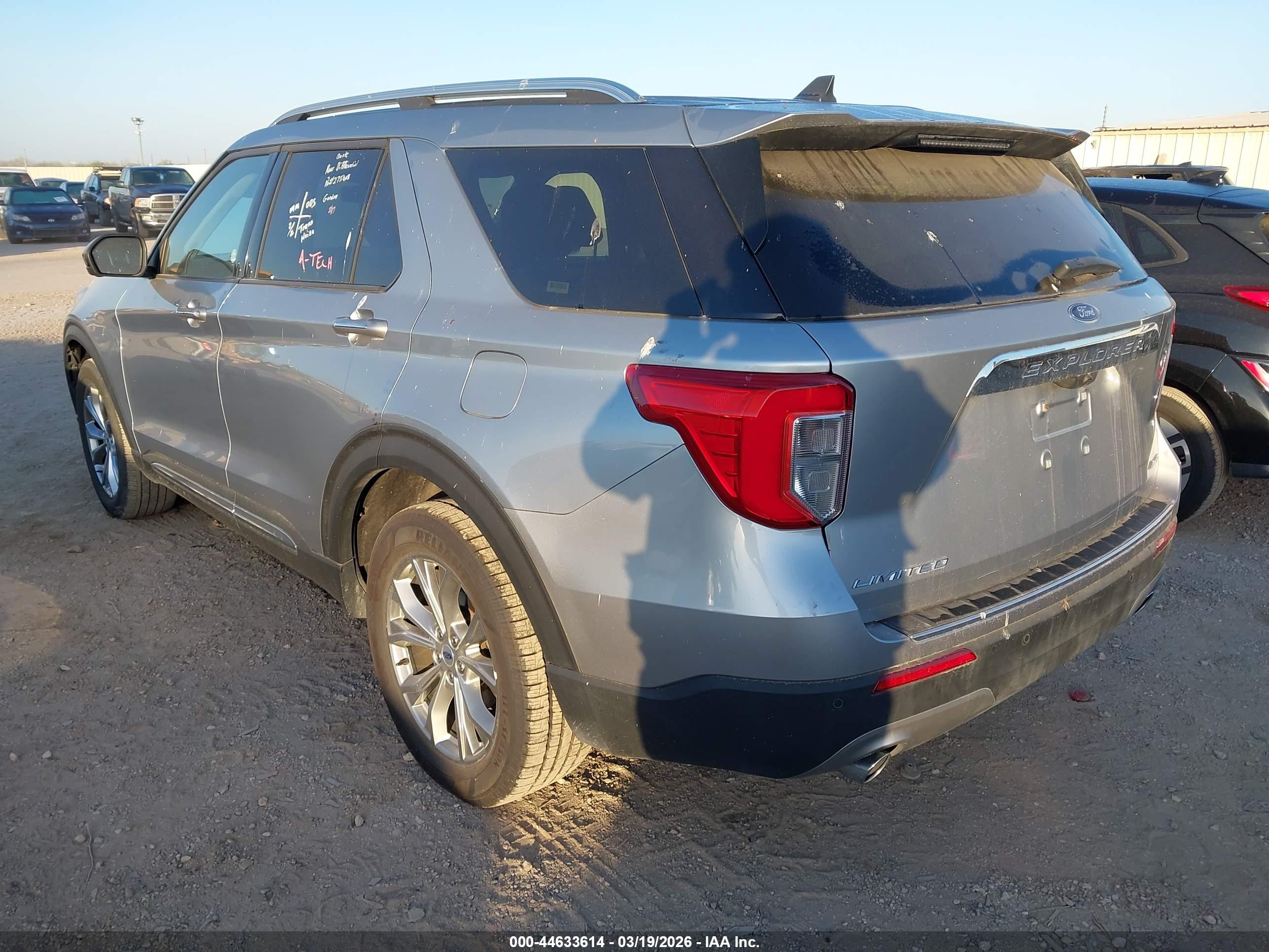FORD EXPLORER image 3