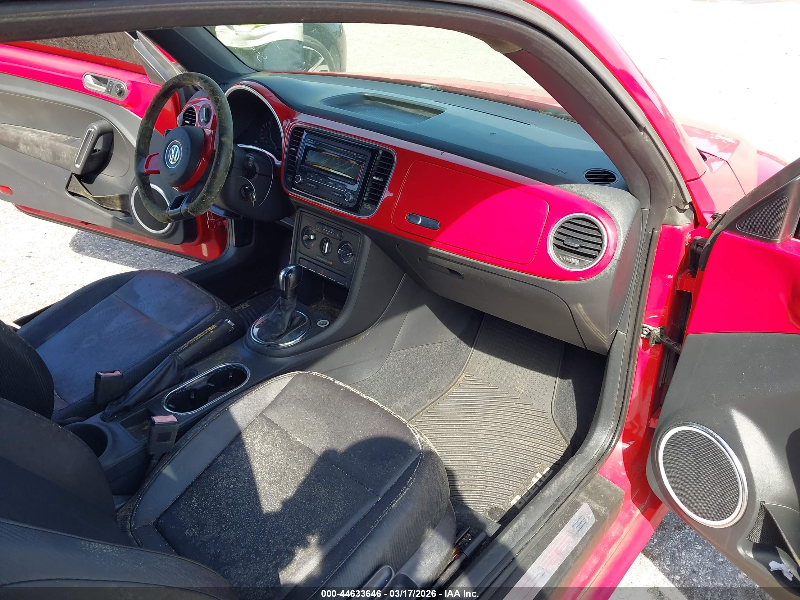 VOLKSWAGEN BEETLE image 5