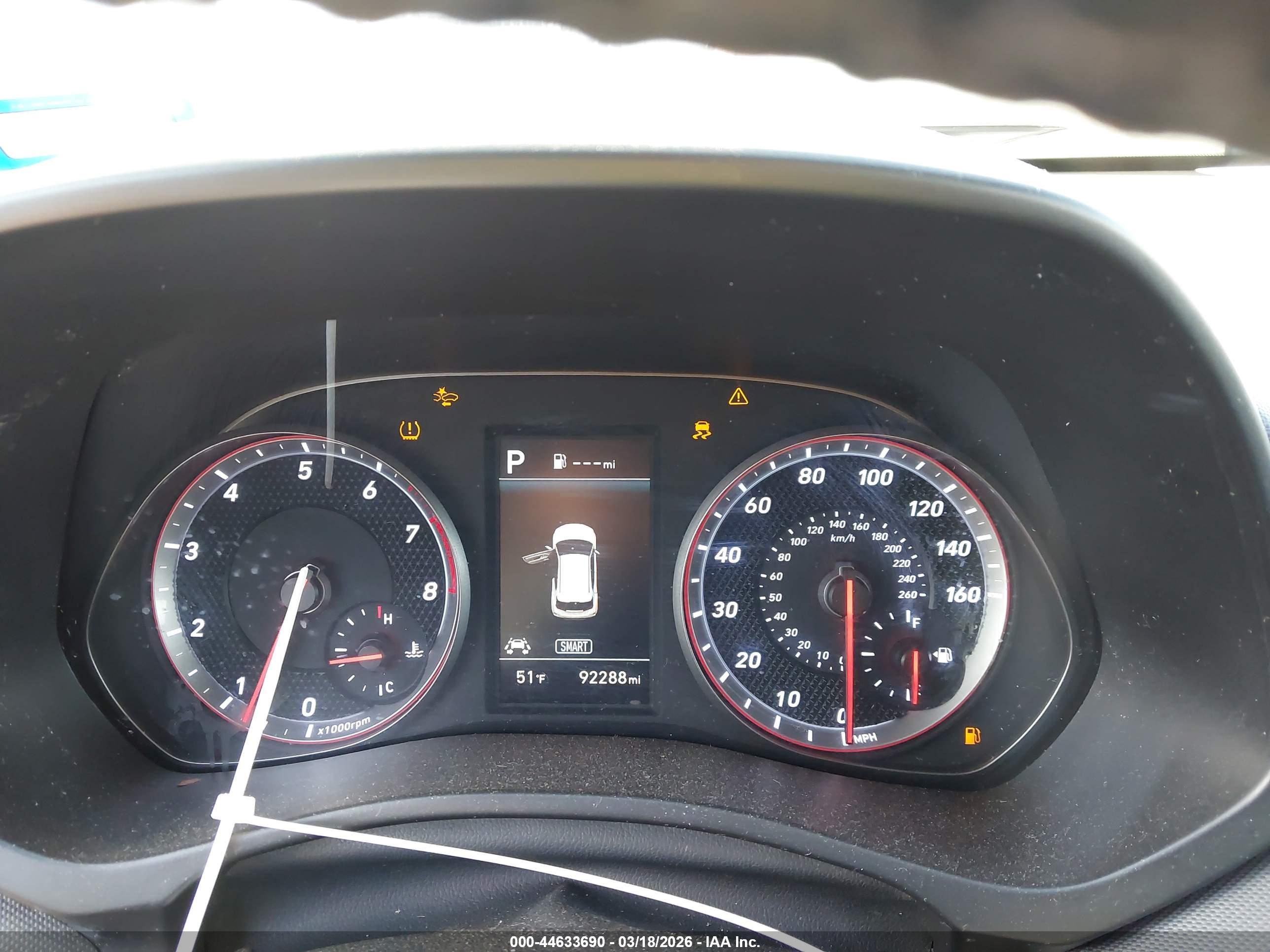 HYUNDAI VELOSTER image 7