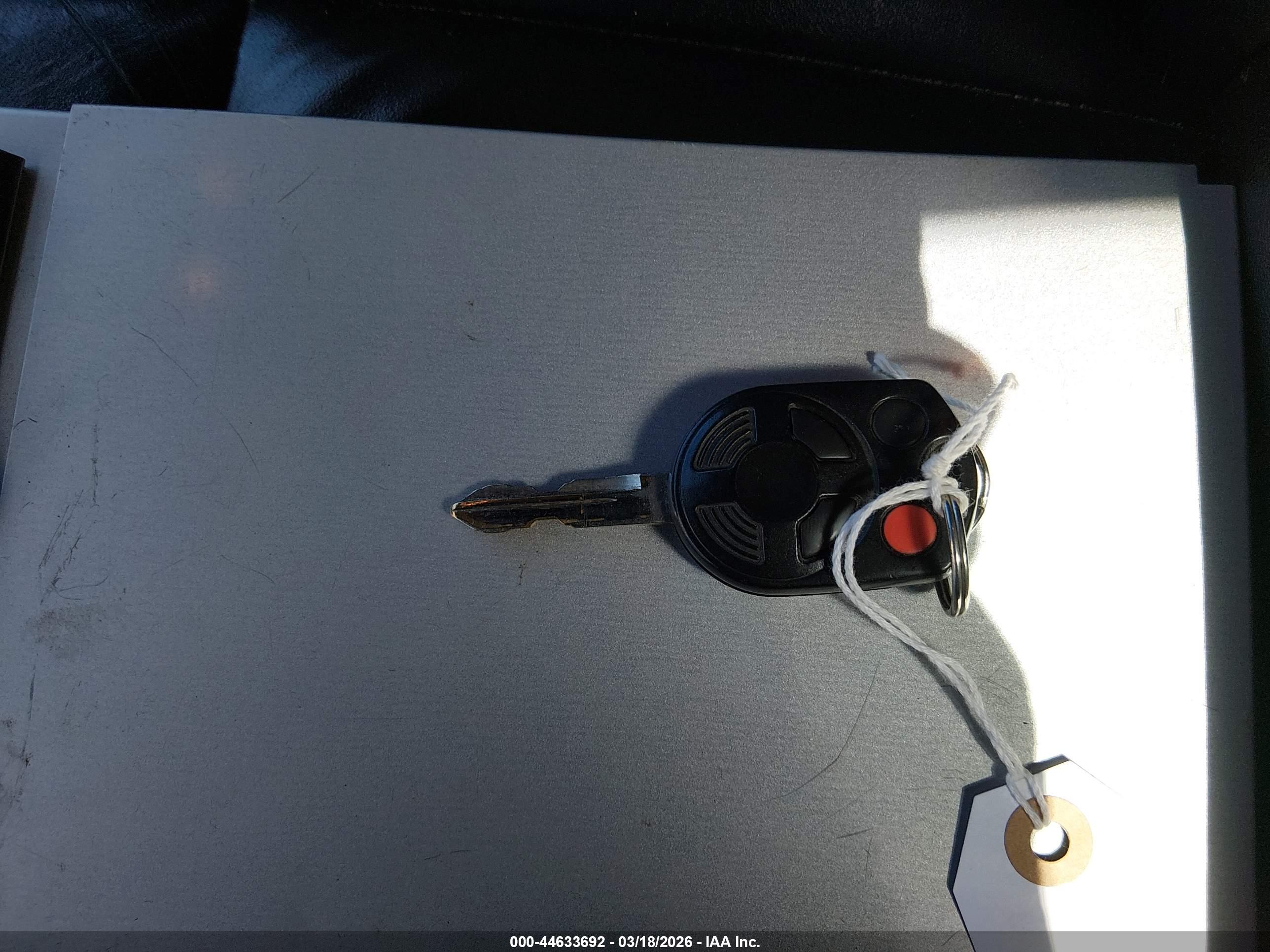 FORD ESCAPE image 11