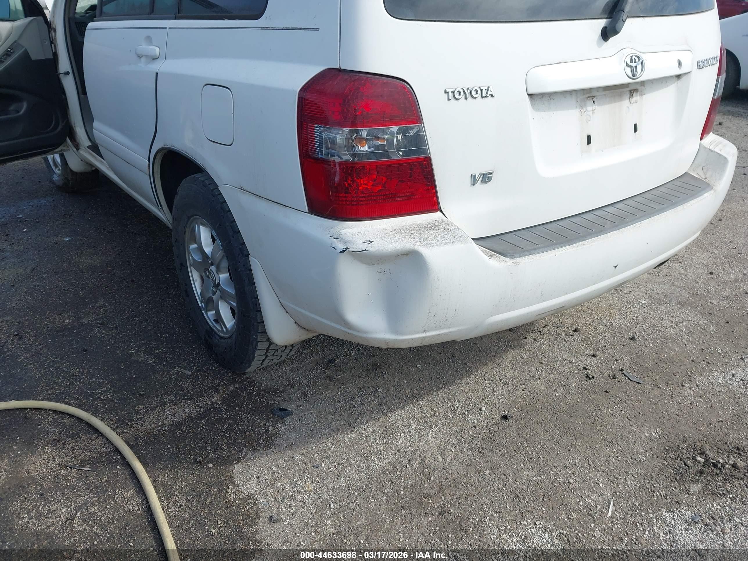 TOYOTA HIGHLANDER image 6