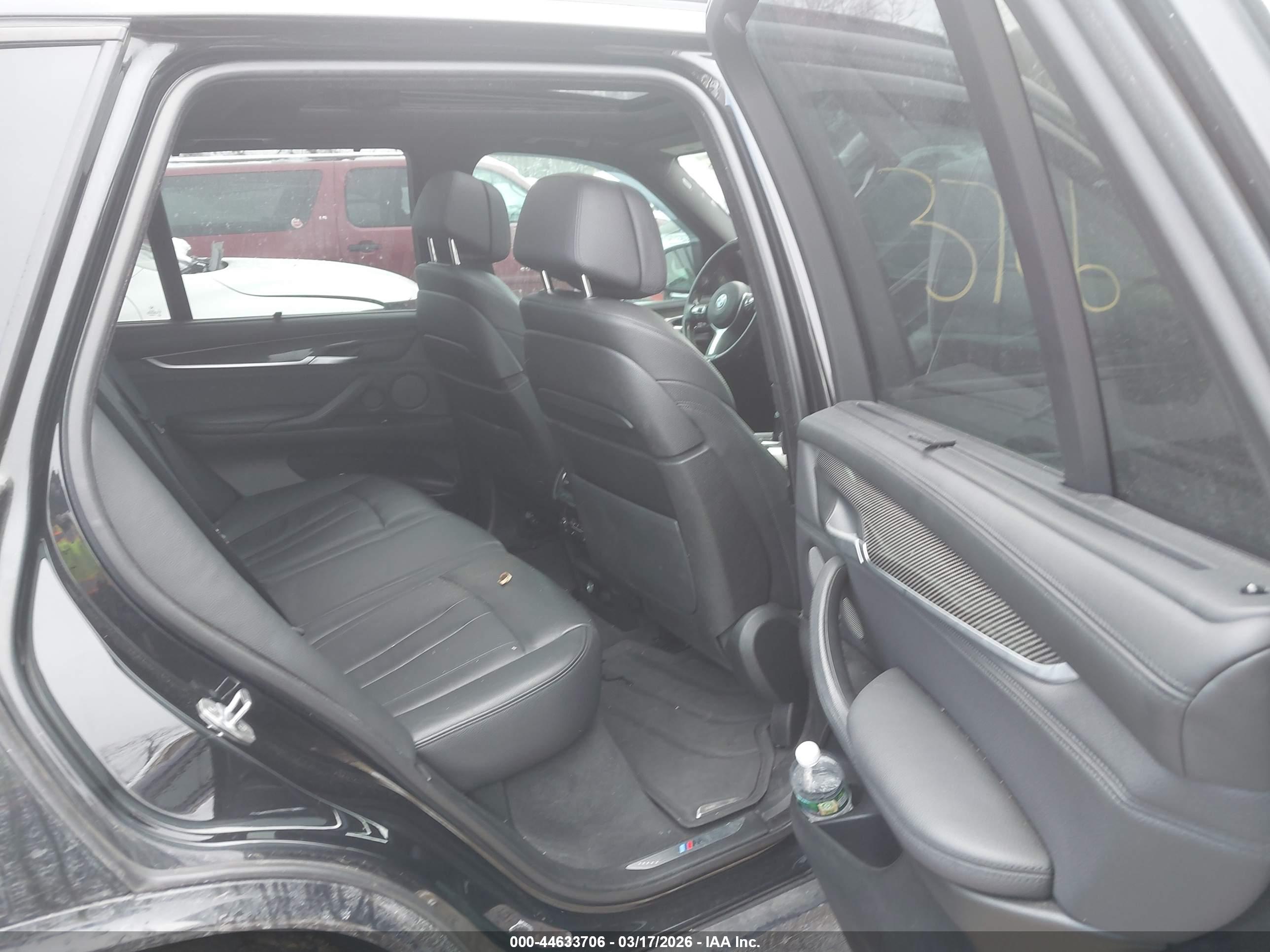 BMW X5 image 8