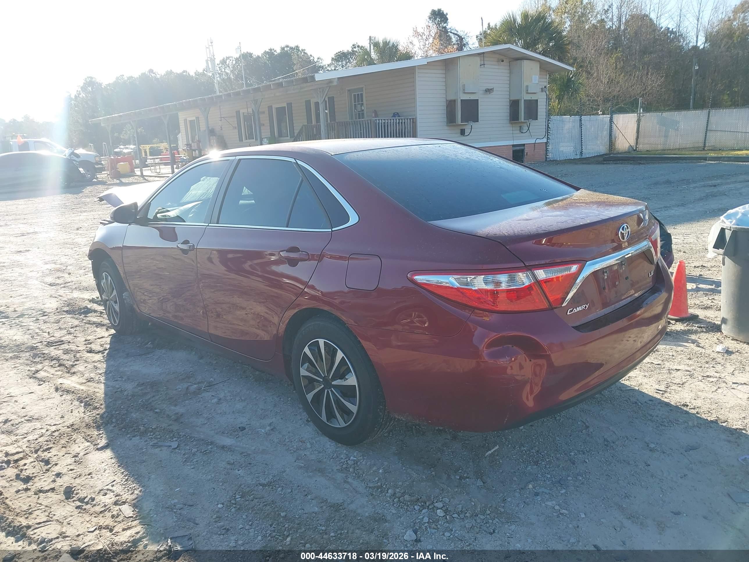 TOYOTA CAMRY image 3