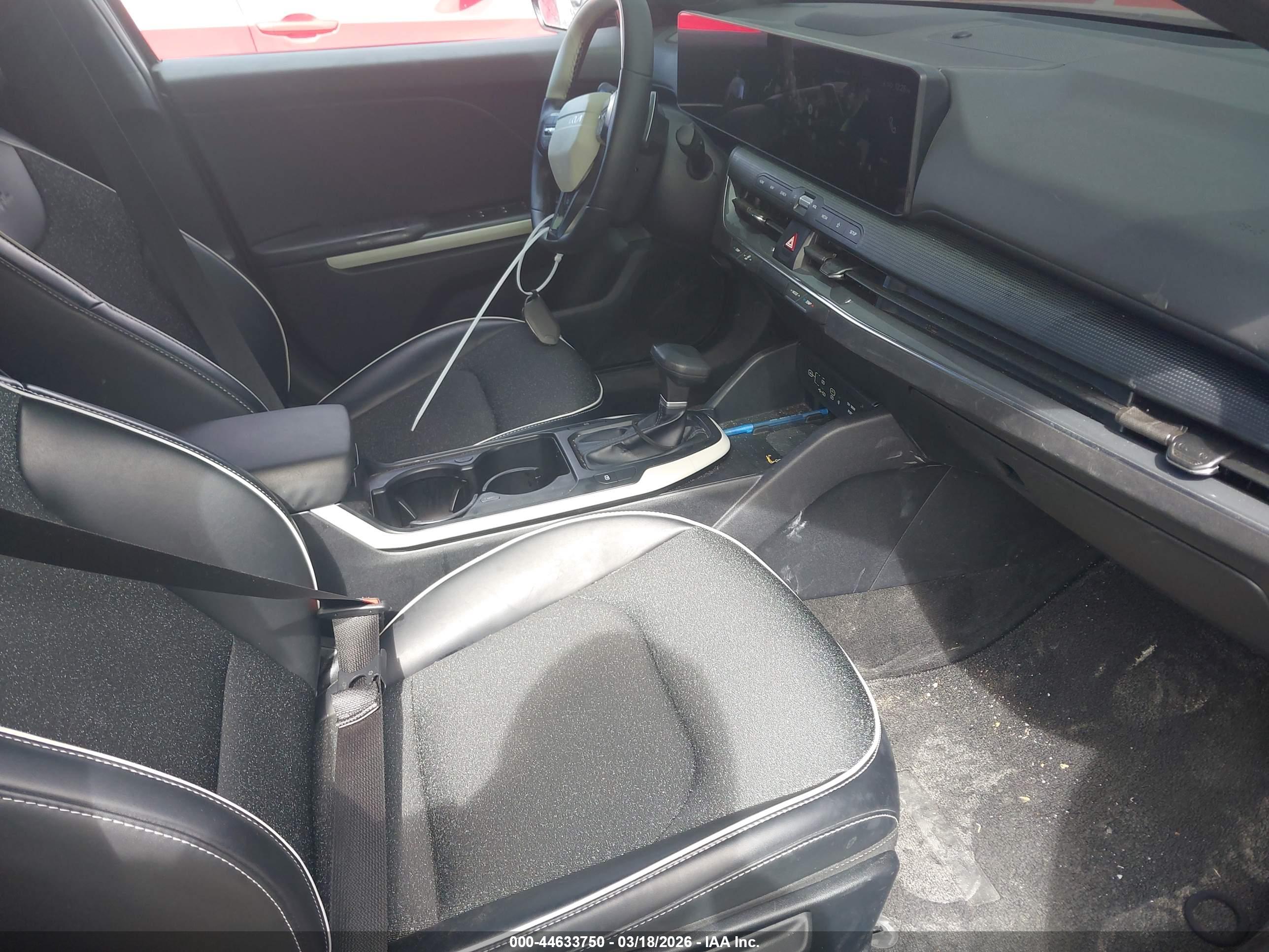 KIA K4 image 5
