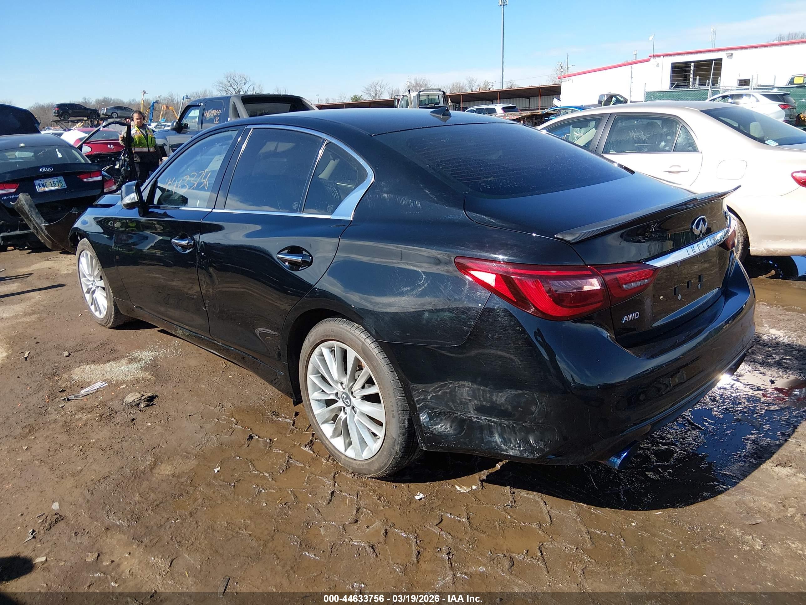 INFINITI Q50 image 3