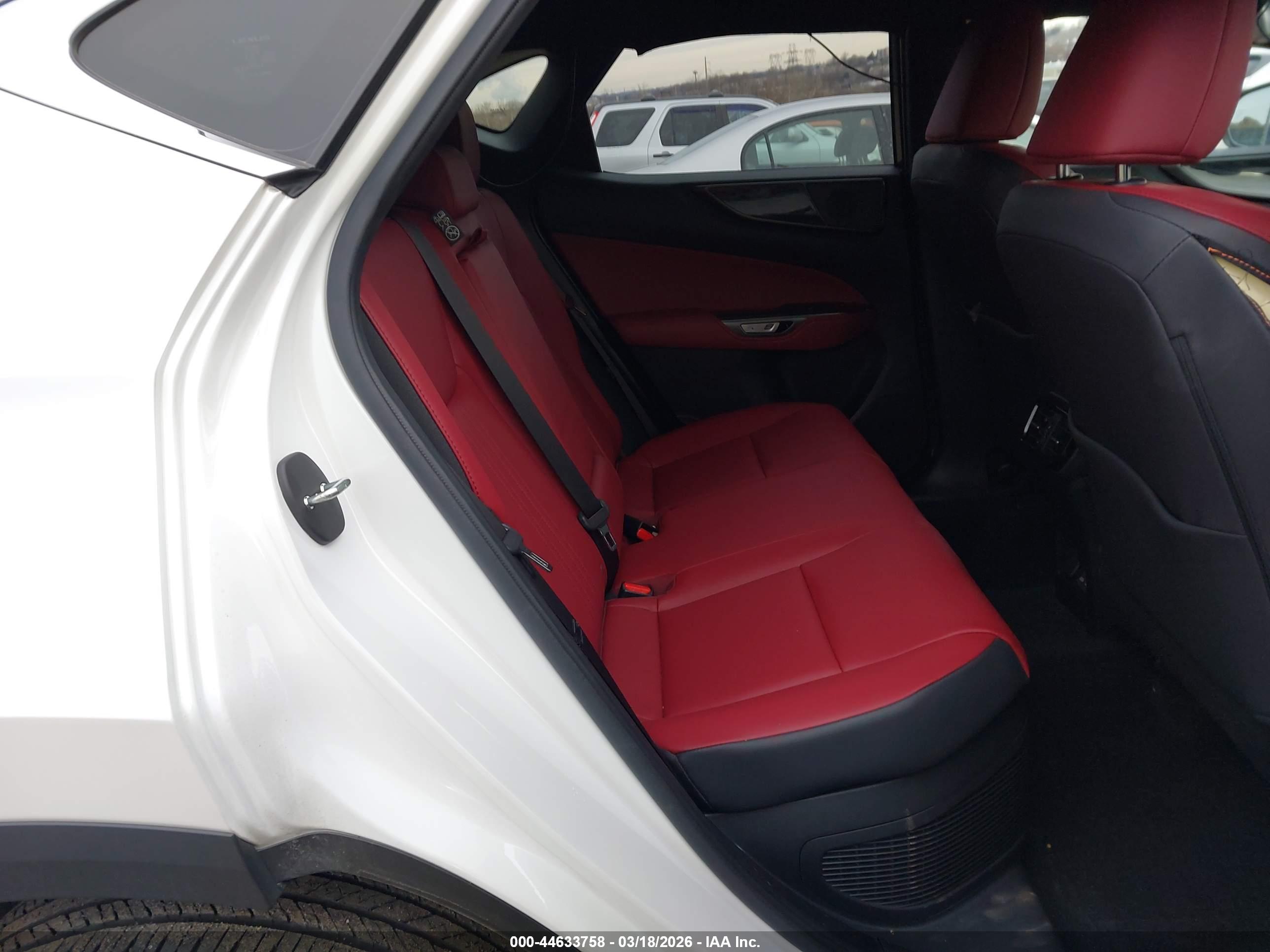 LEXUS NX image 8