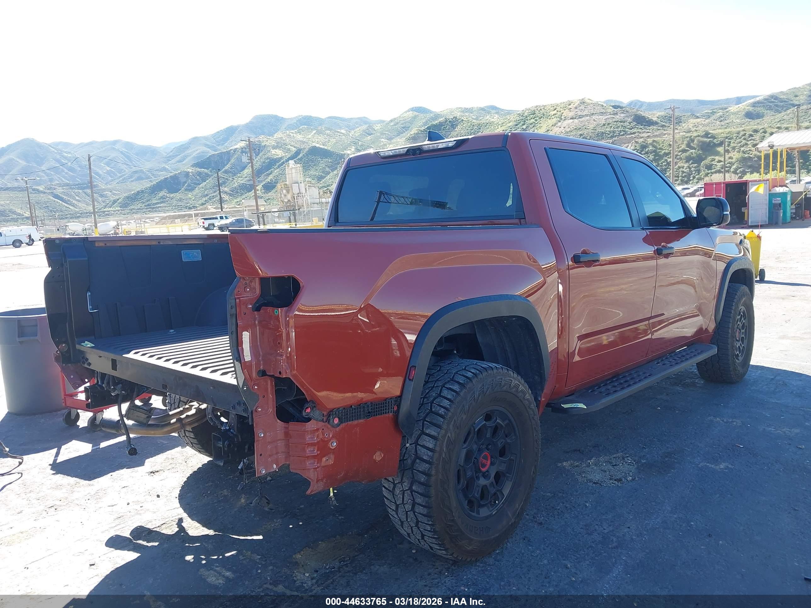 TOYOTA TUNDRA image 4