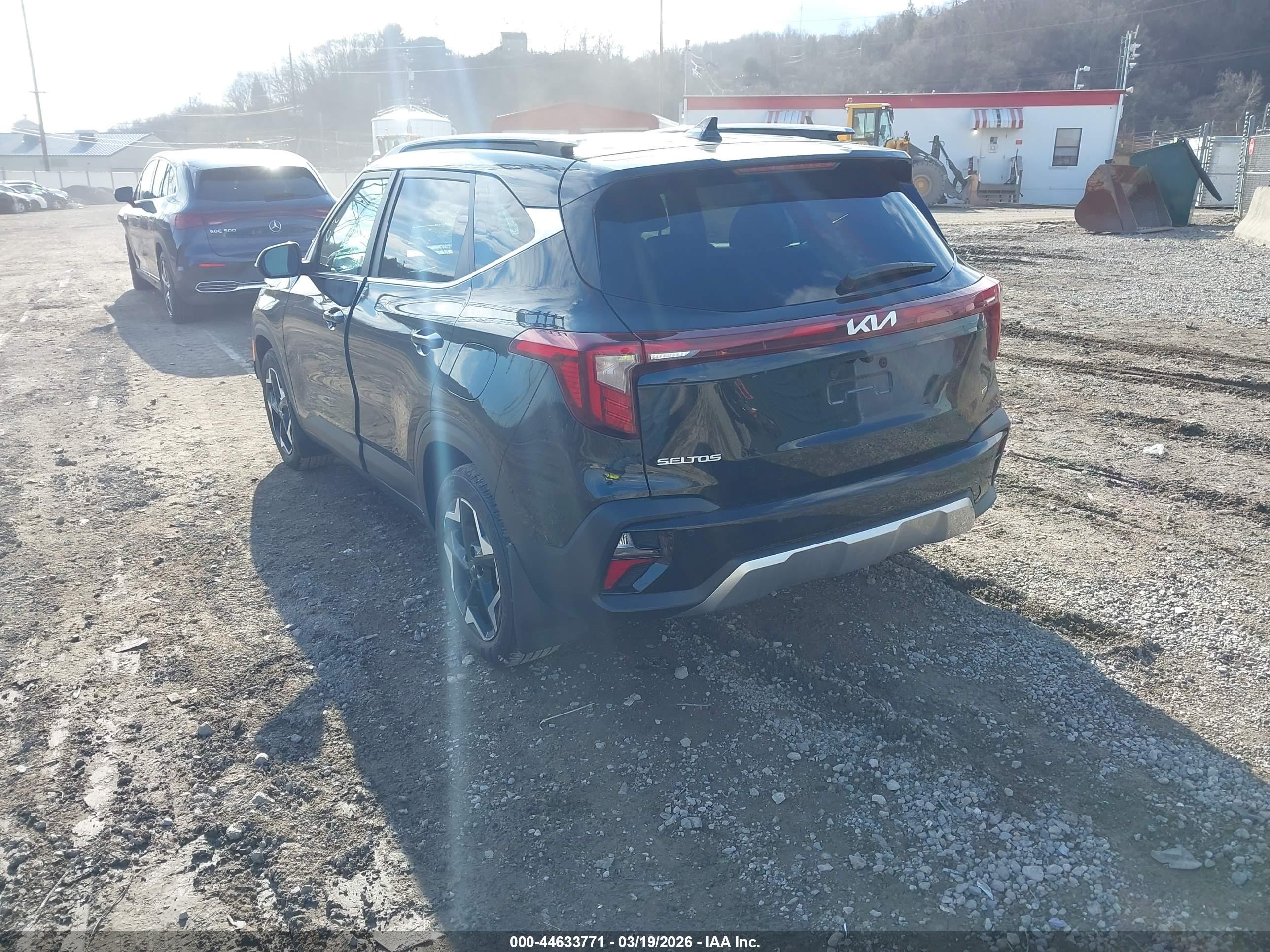 KIA SELTOS image 3