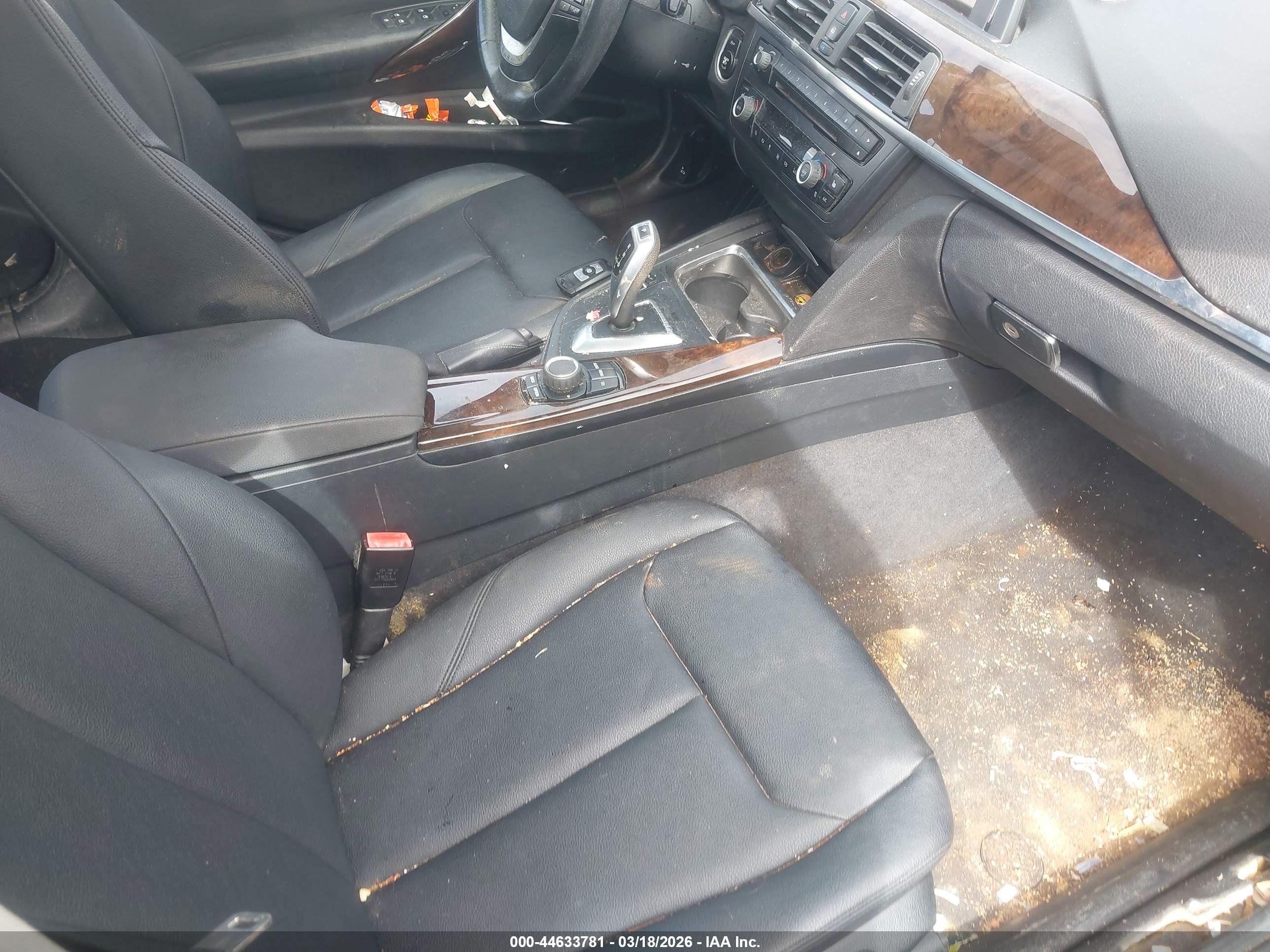 BMW 328I image 5