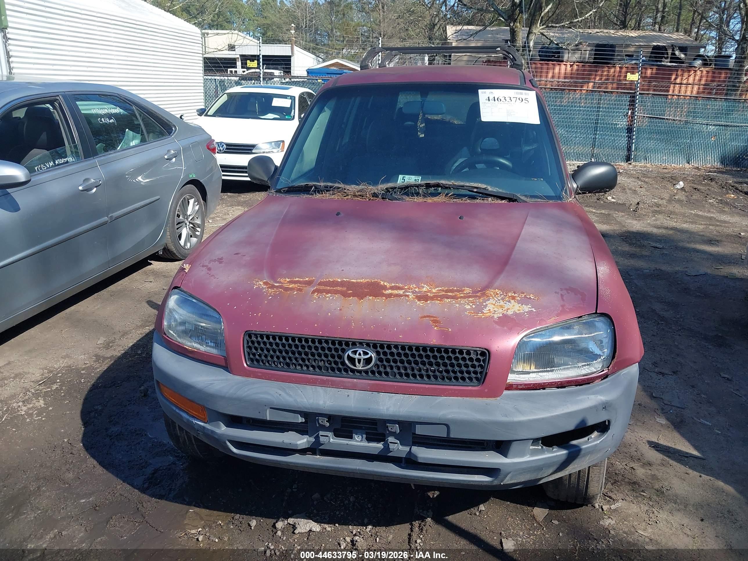 TOYOTA RAV4 image 6
