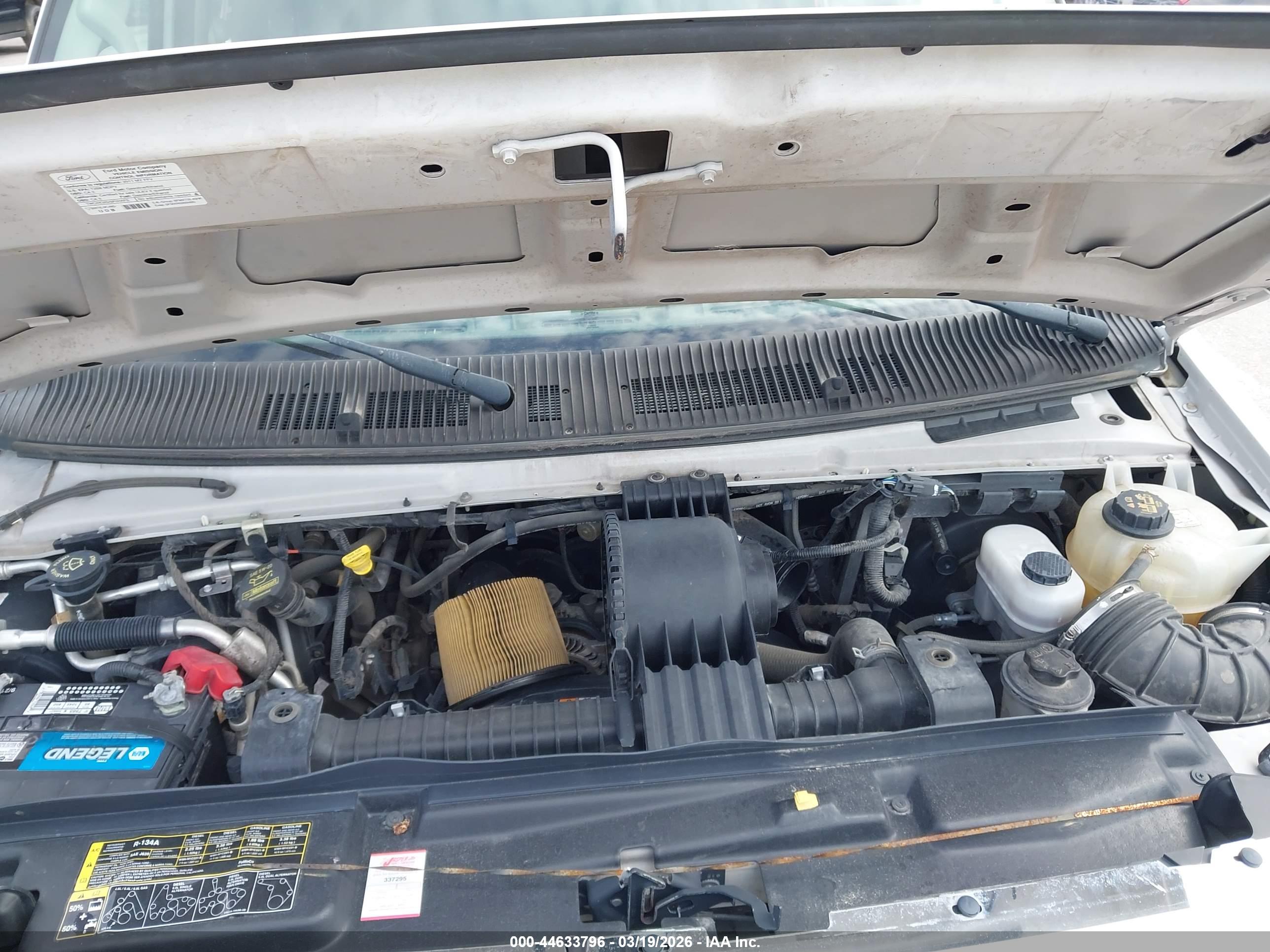 FORD E-350 image 10
