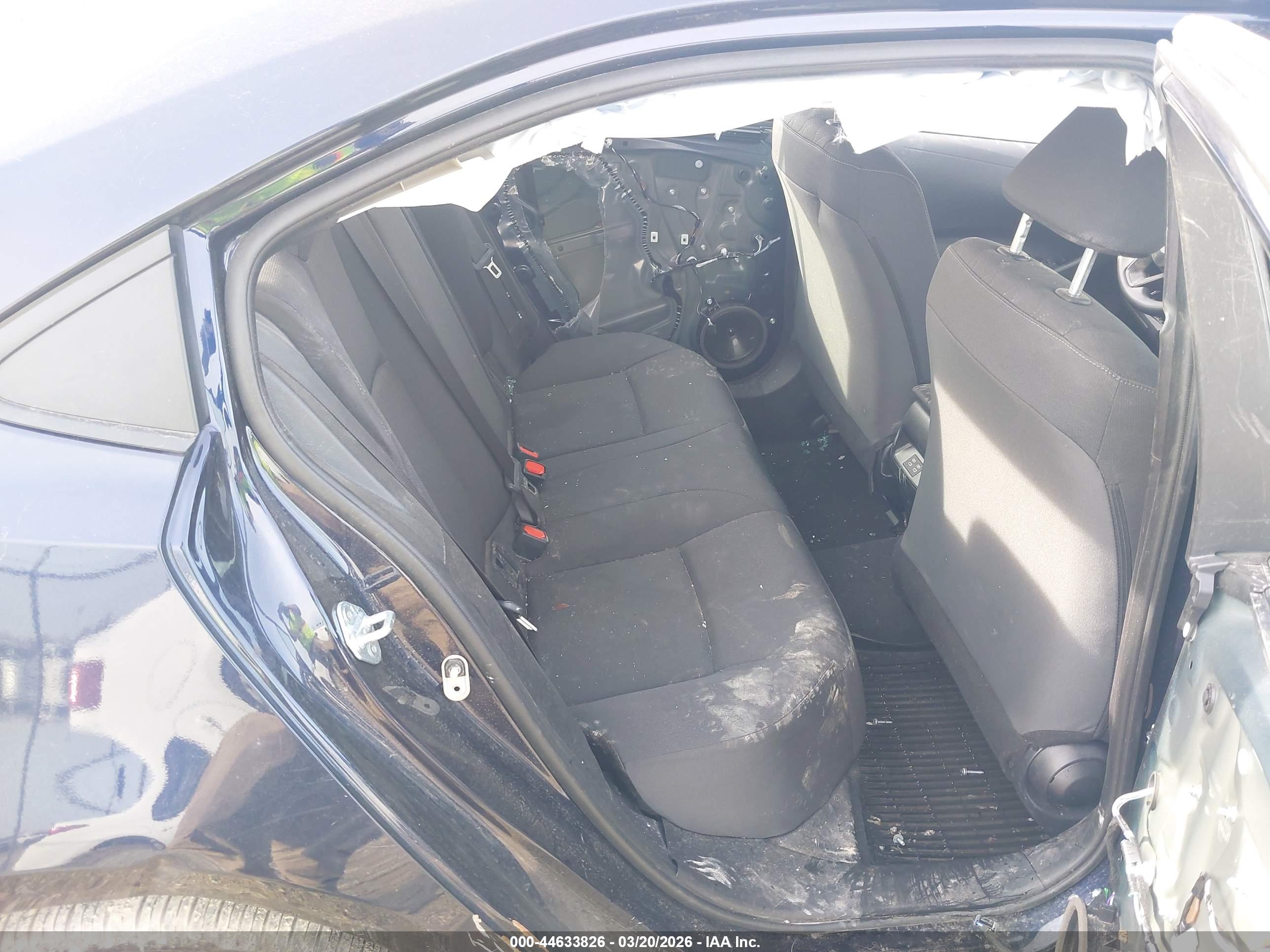 TOYOTA COROLLA image 8