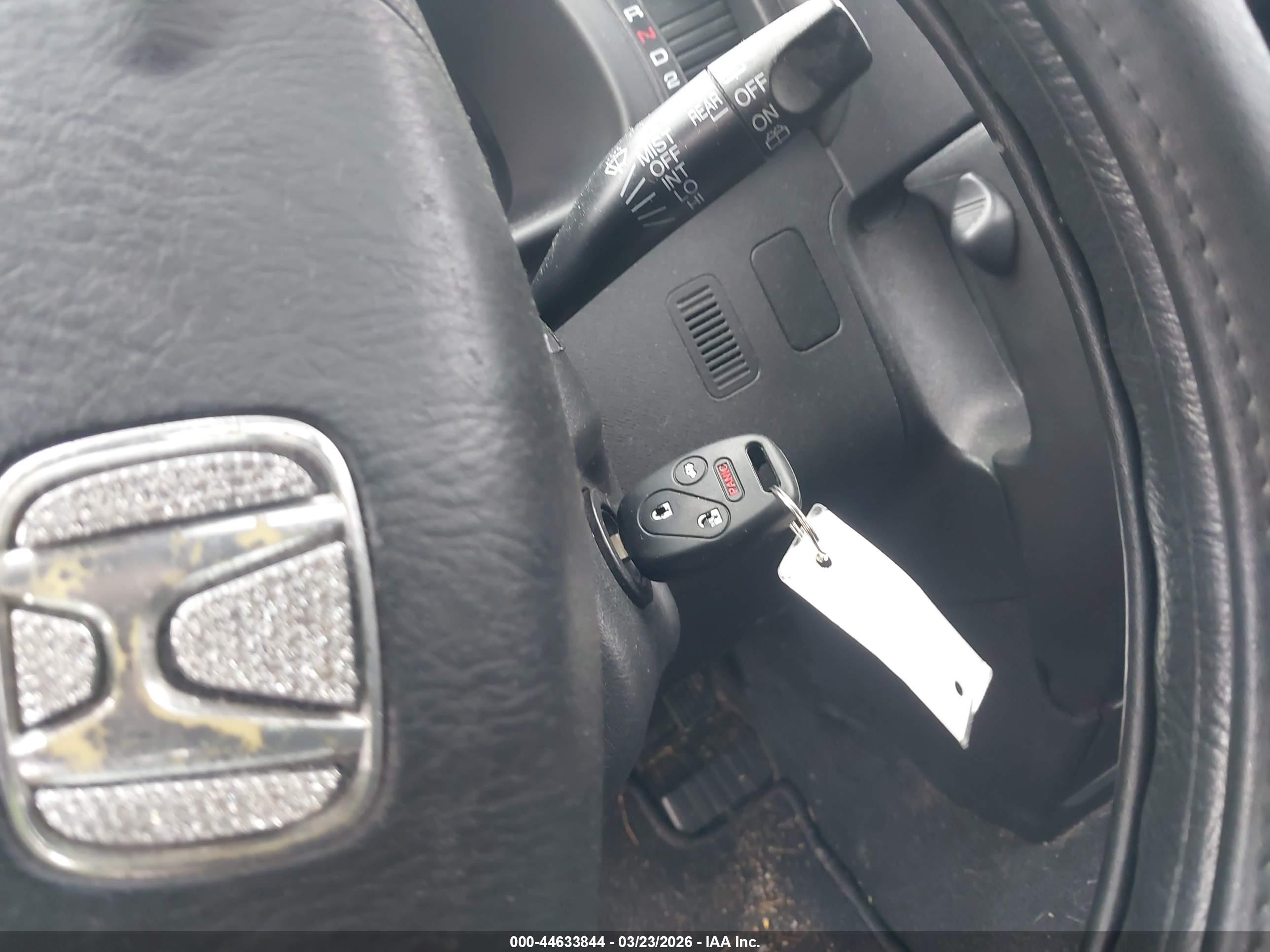 HONDA CR-V image 11