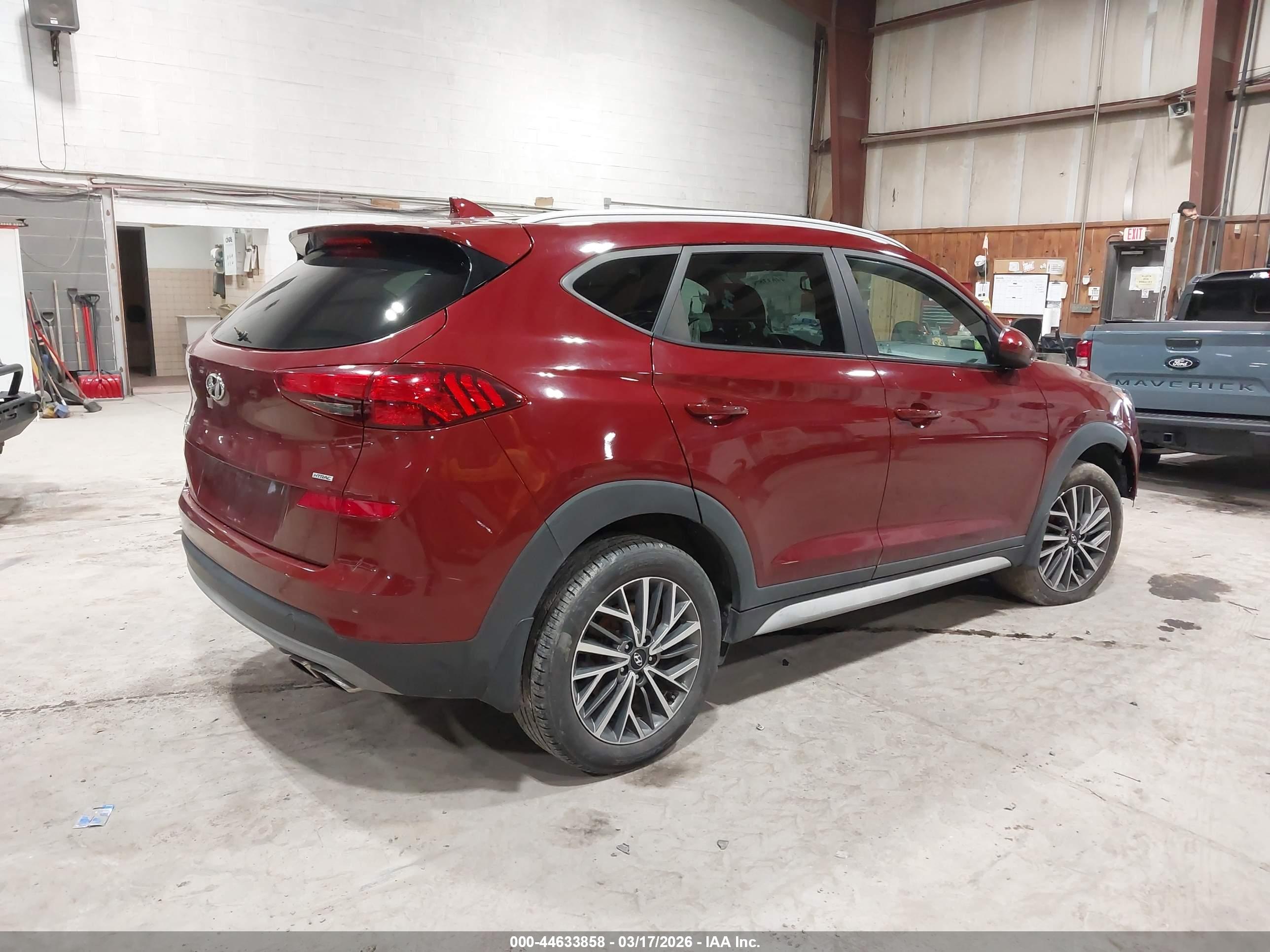 HYUNDAI TUCSON image 4