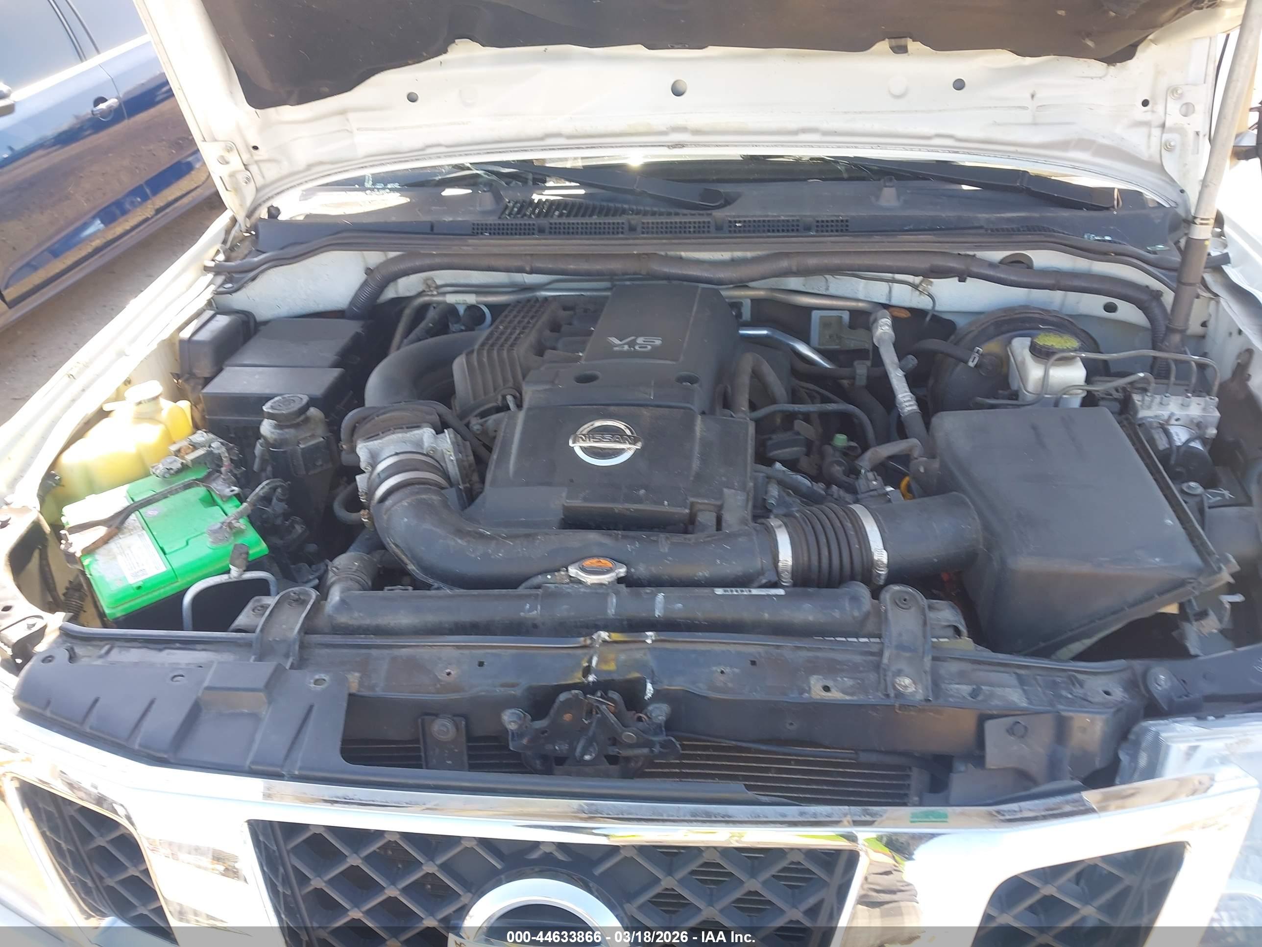 NISSAN FRONTIER image 10