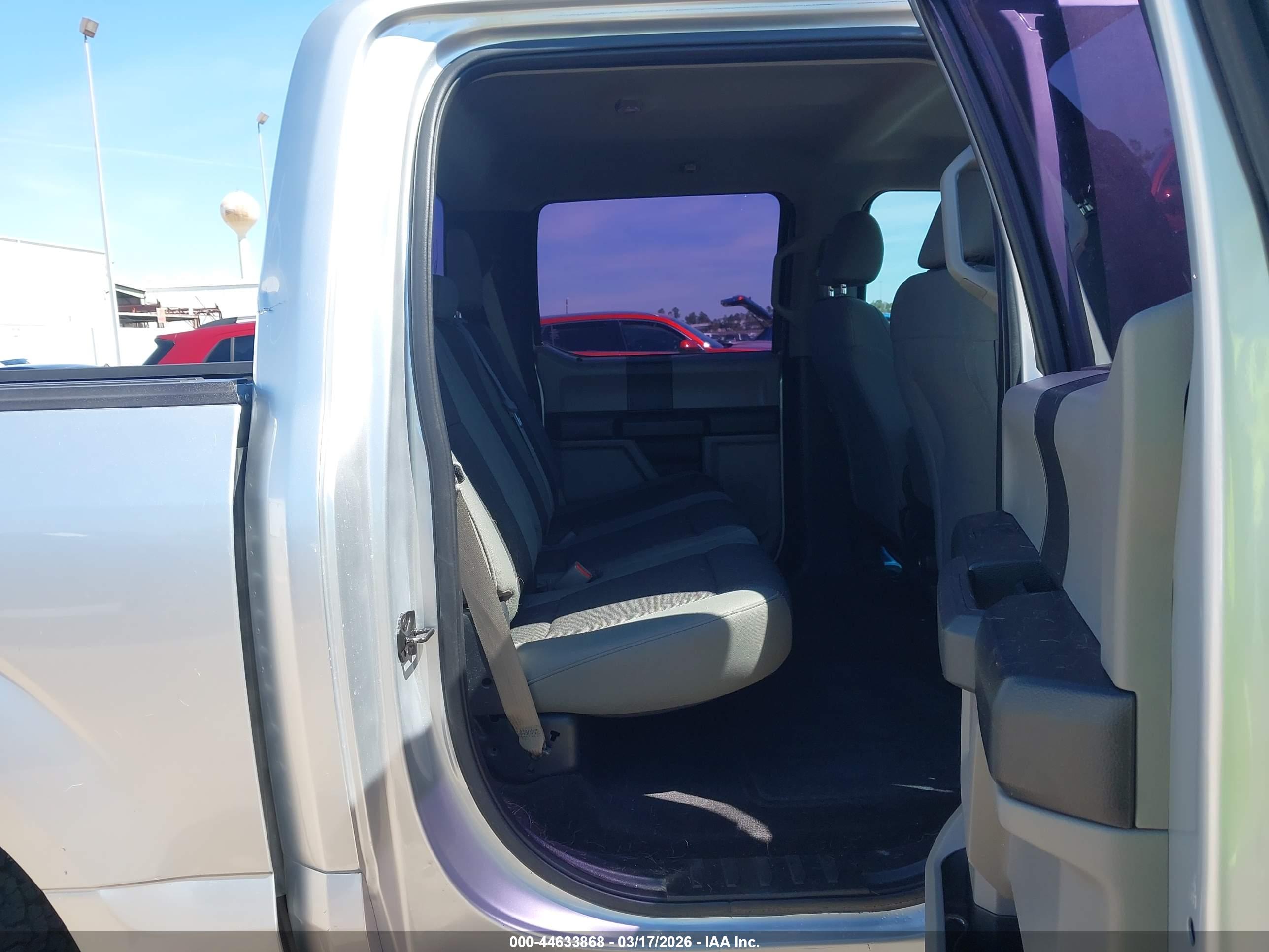 FORD F-150 image 8