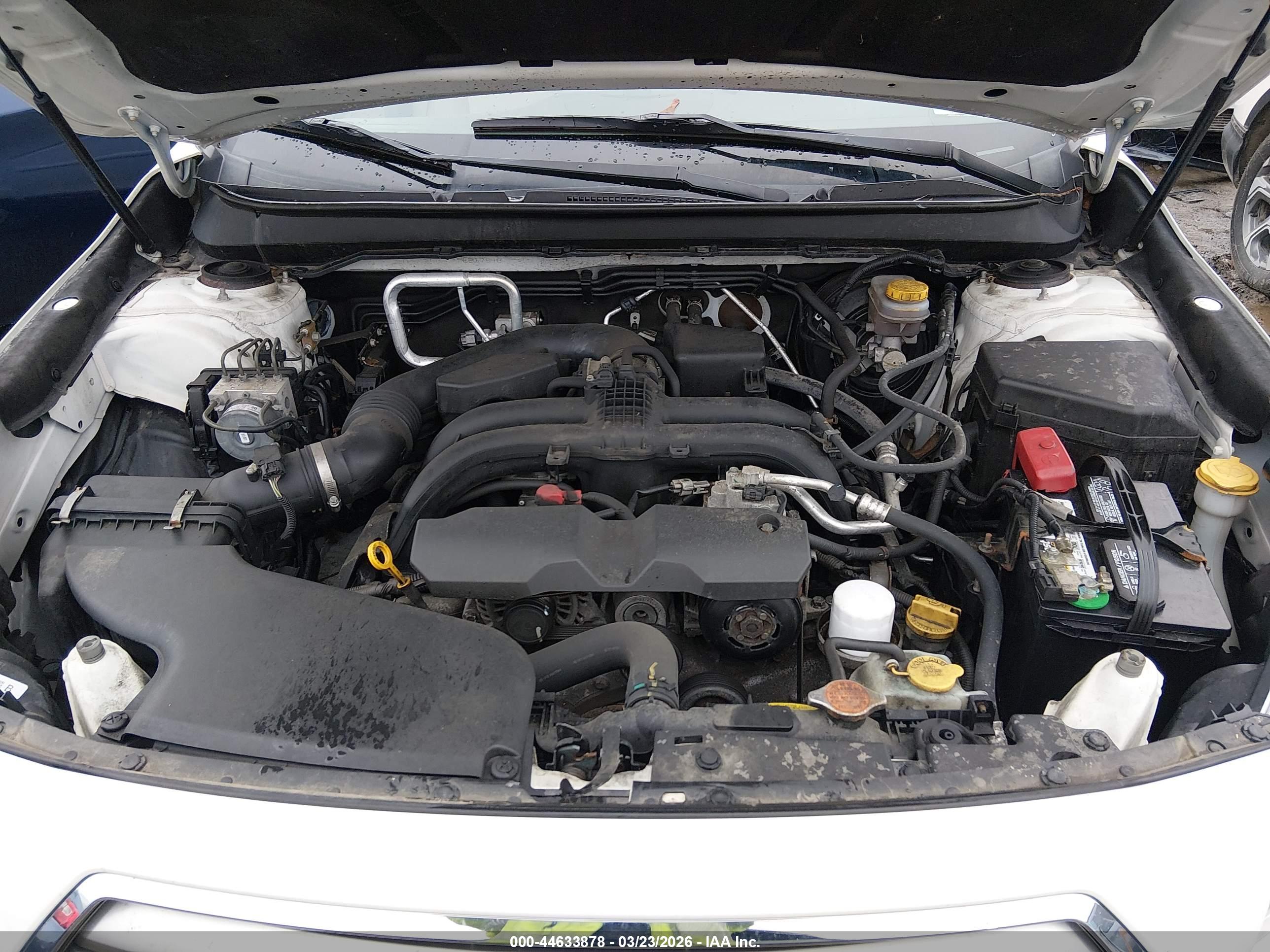 SUBARU OUTBACK image 10
