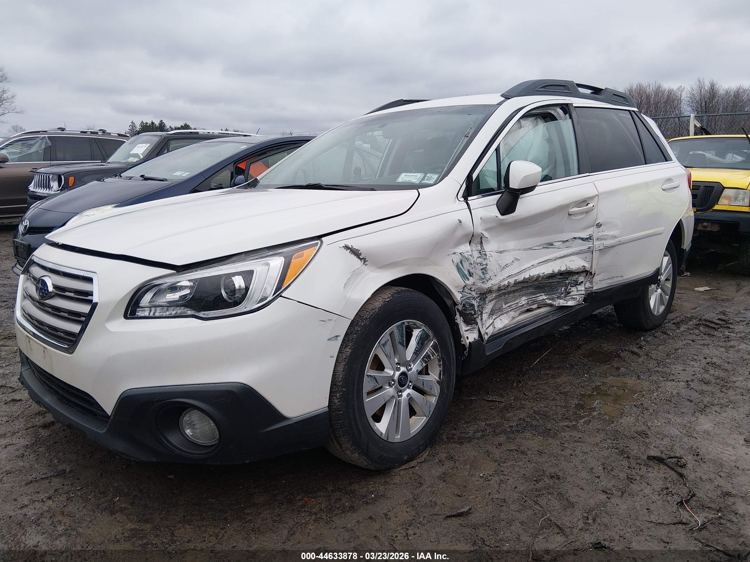 SUBARU OUTBACK image 6