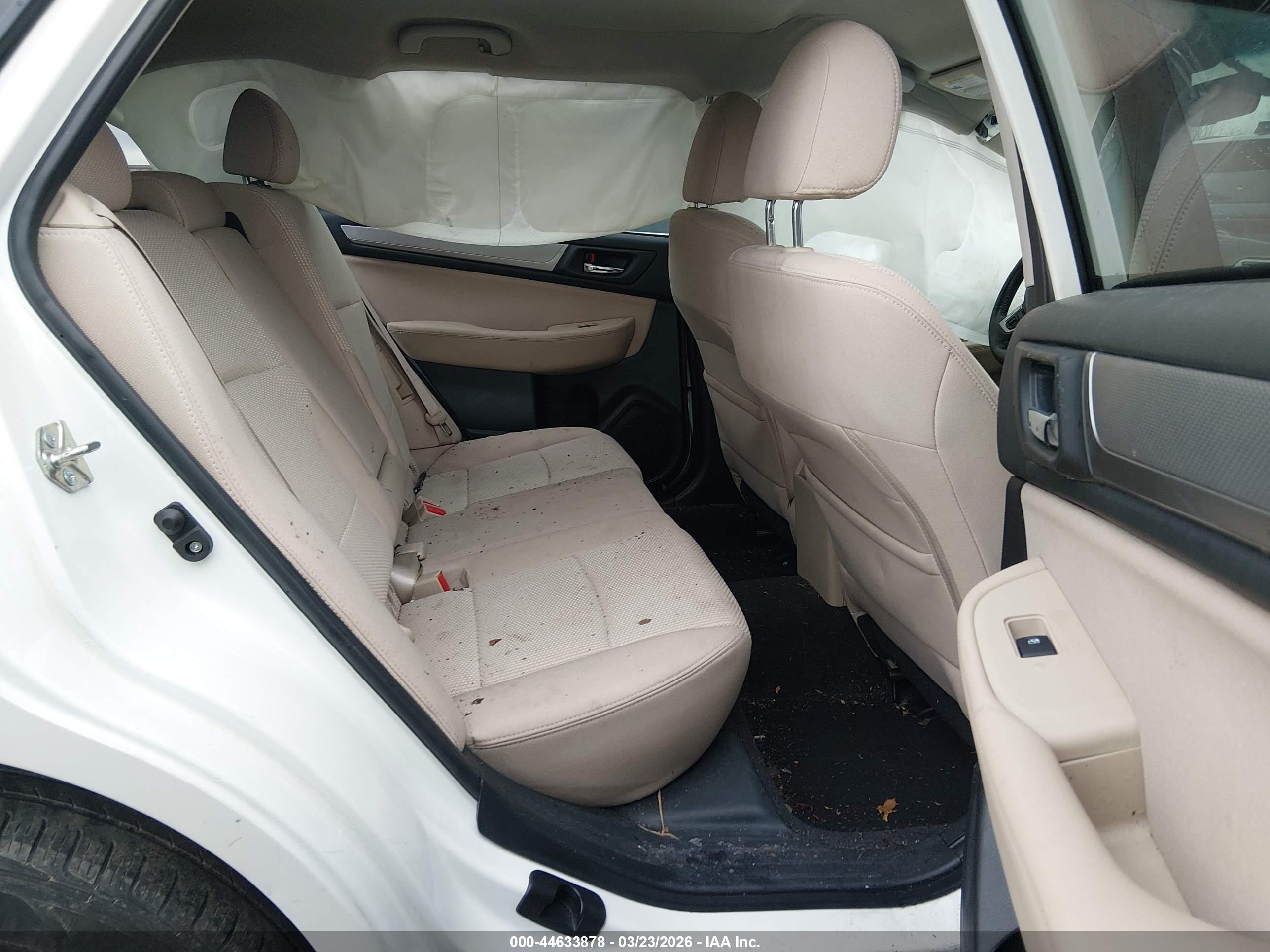 SUBARU OUTBACK image 8