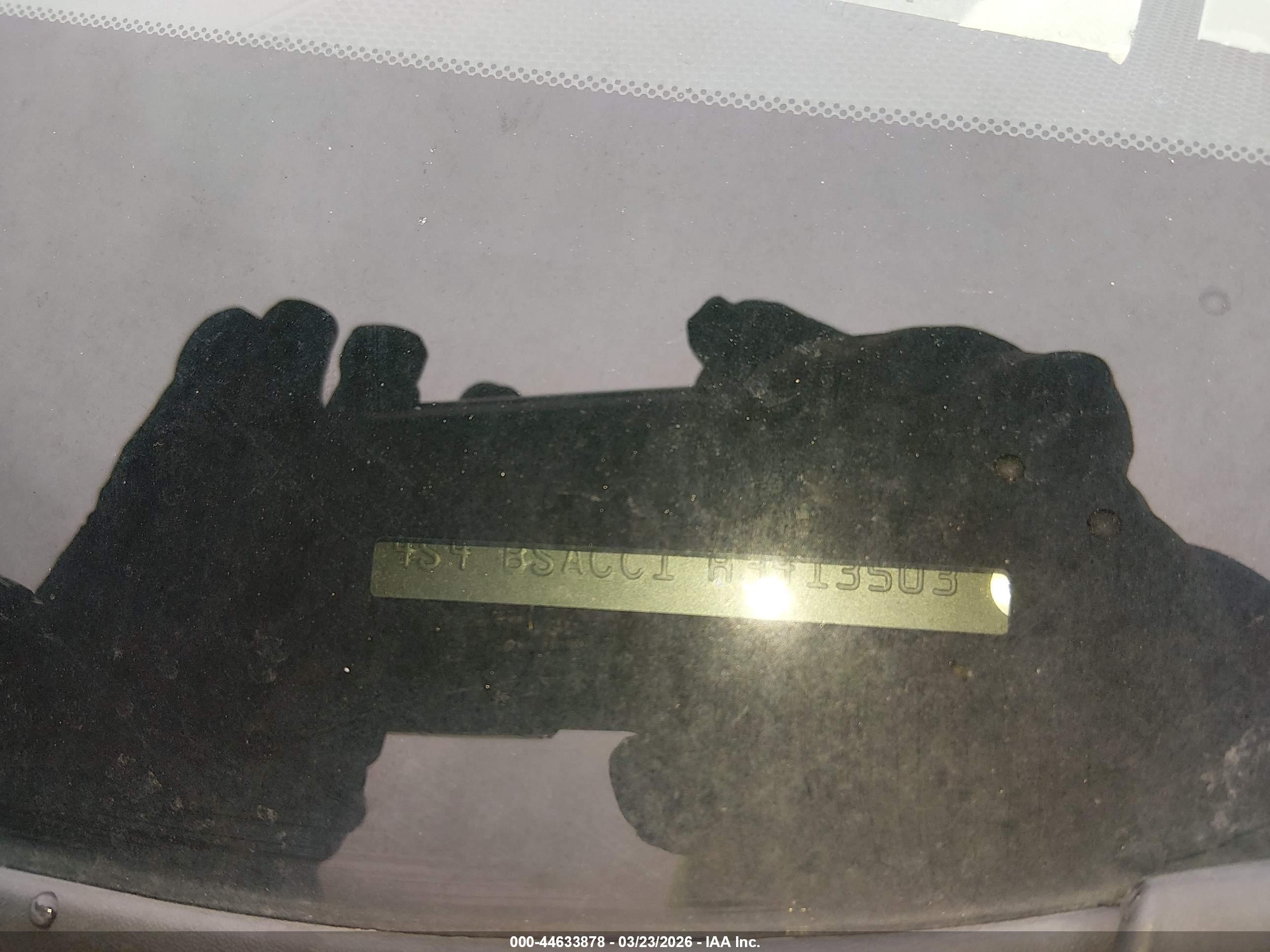 SUBARU OUTBACK image 9