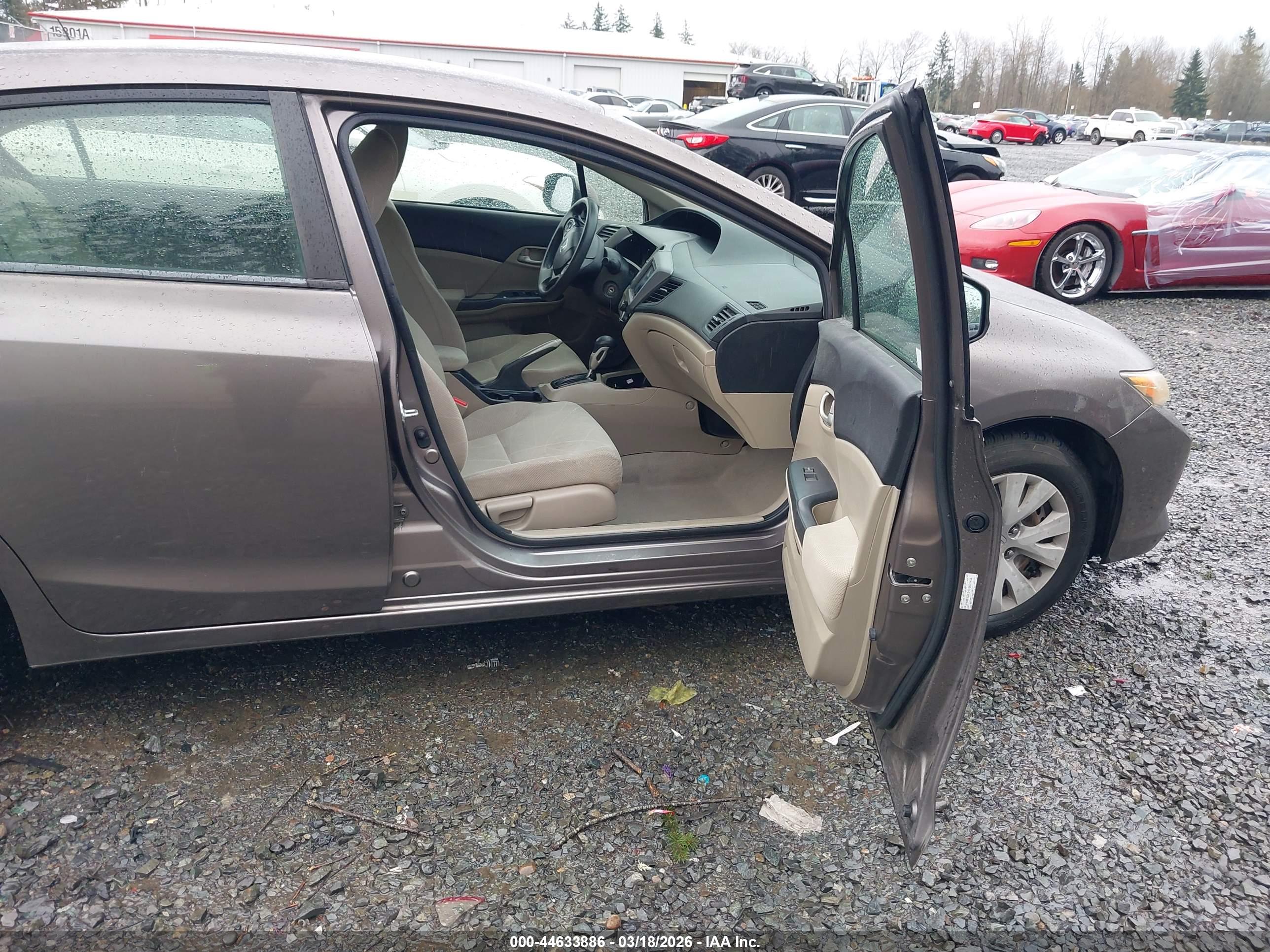 HONDA CIVIC image 5