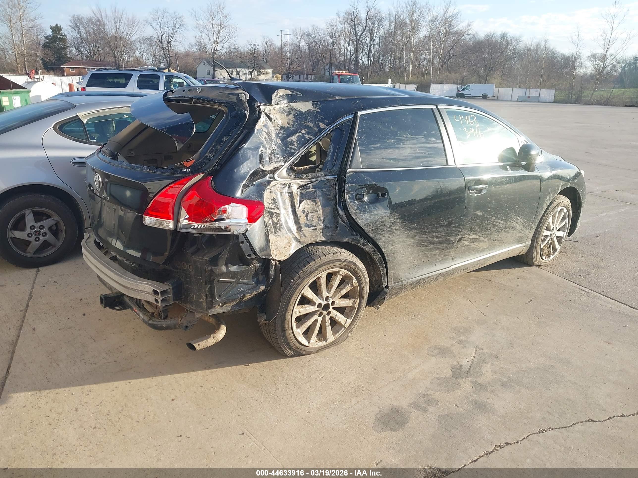 TOYOTA VENZA image 4