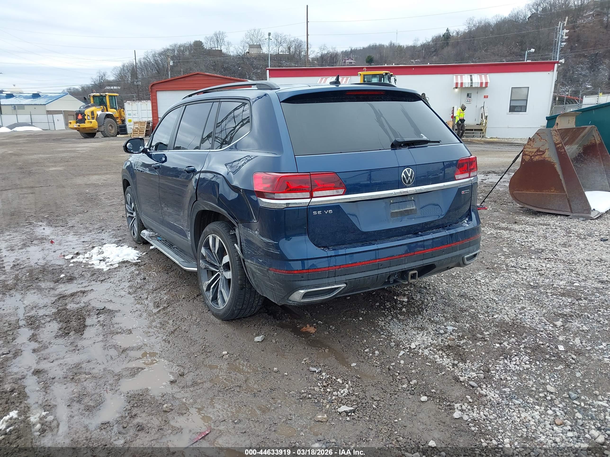 VOLKSWAGEN ATLAS image 3