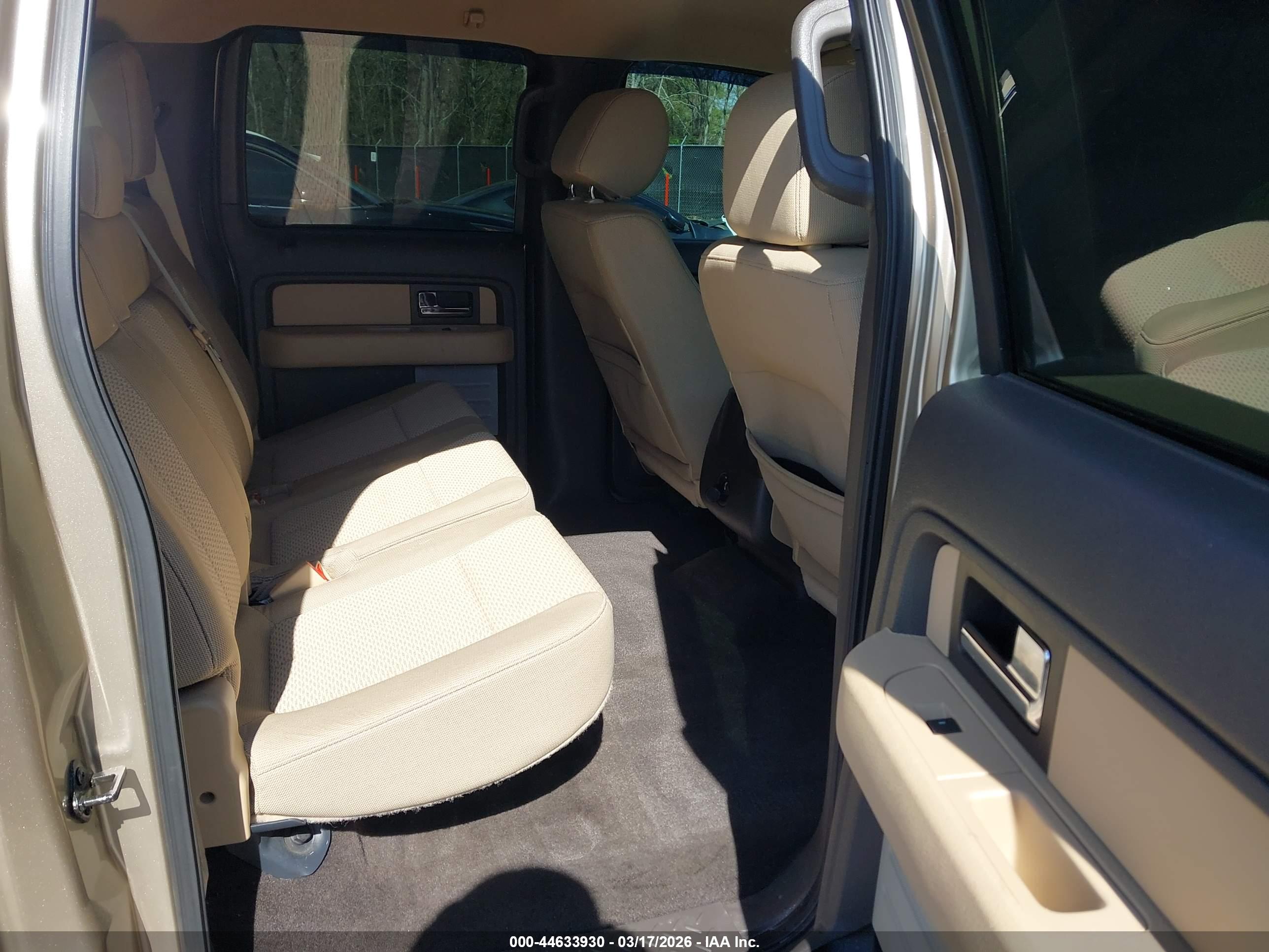FORD F-150 image 8