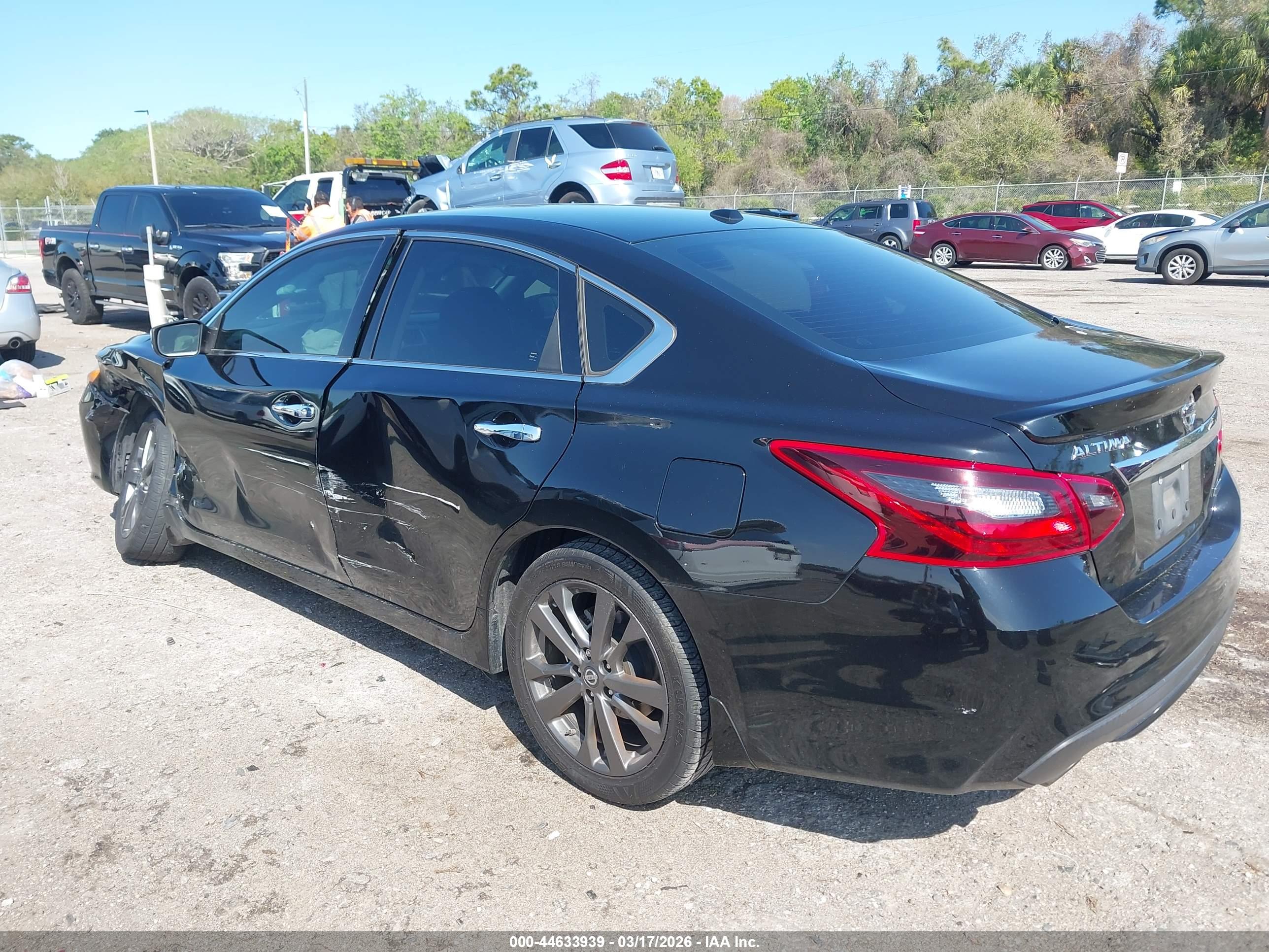 NISSAN ALTIMA image 3