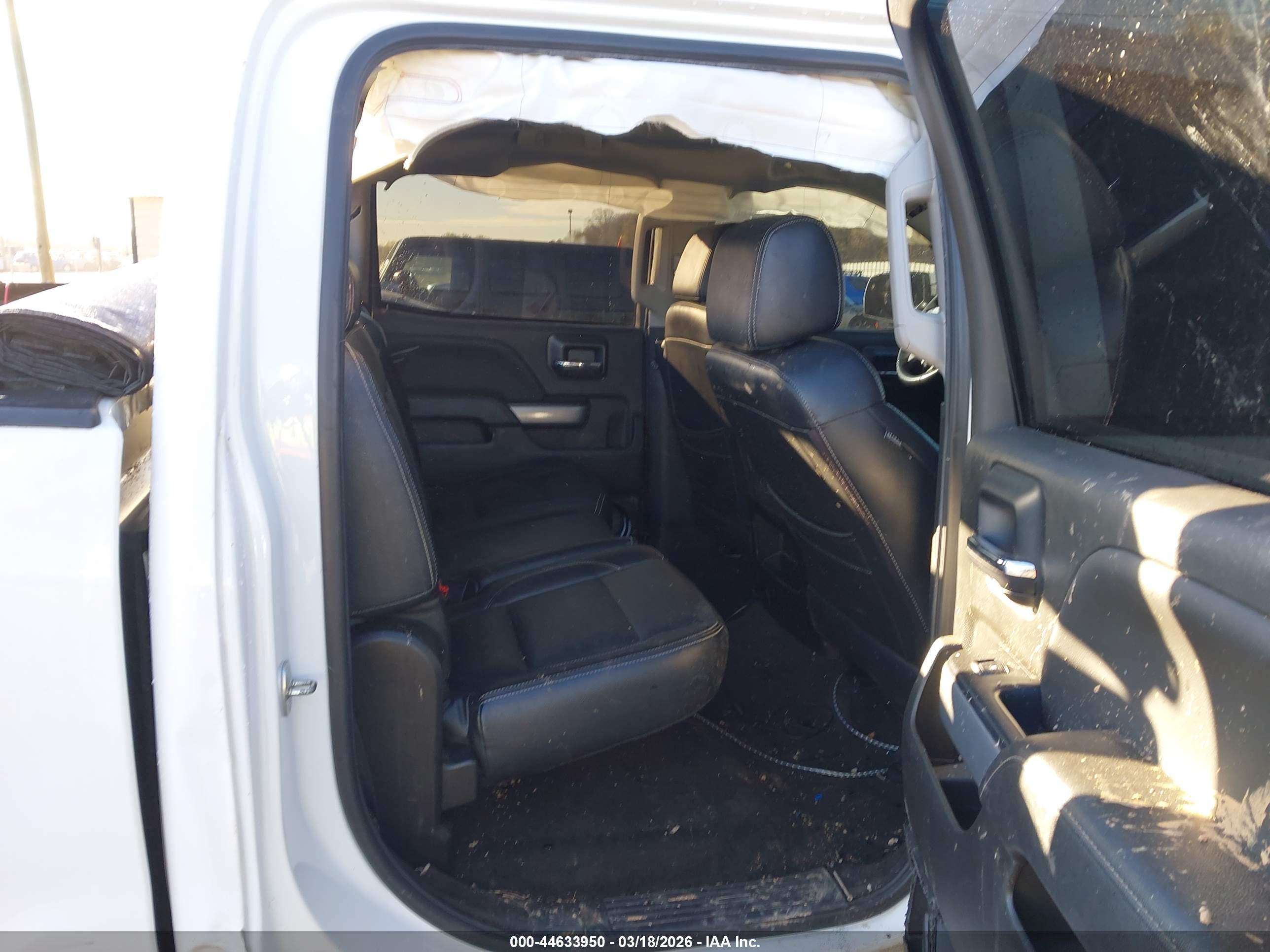 CHEVROLET SILVERADO image 8