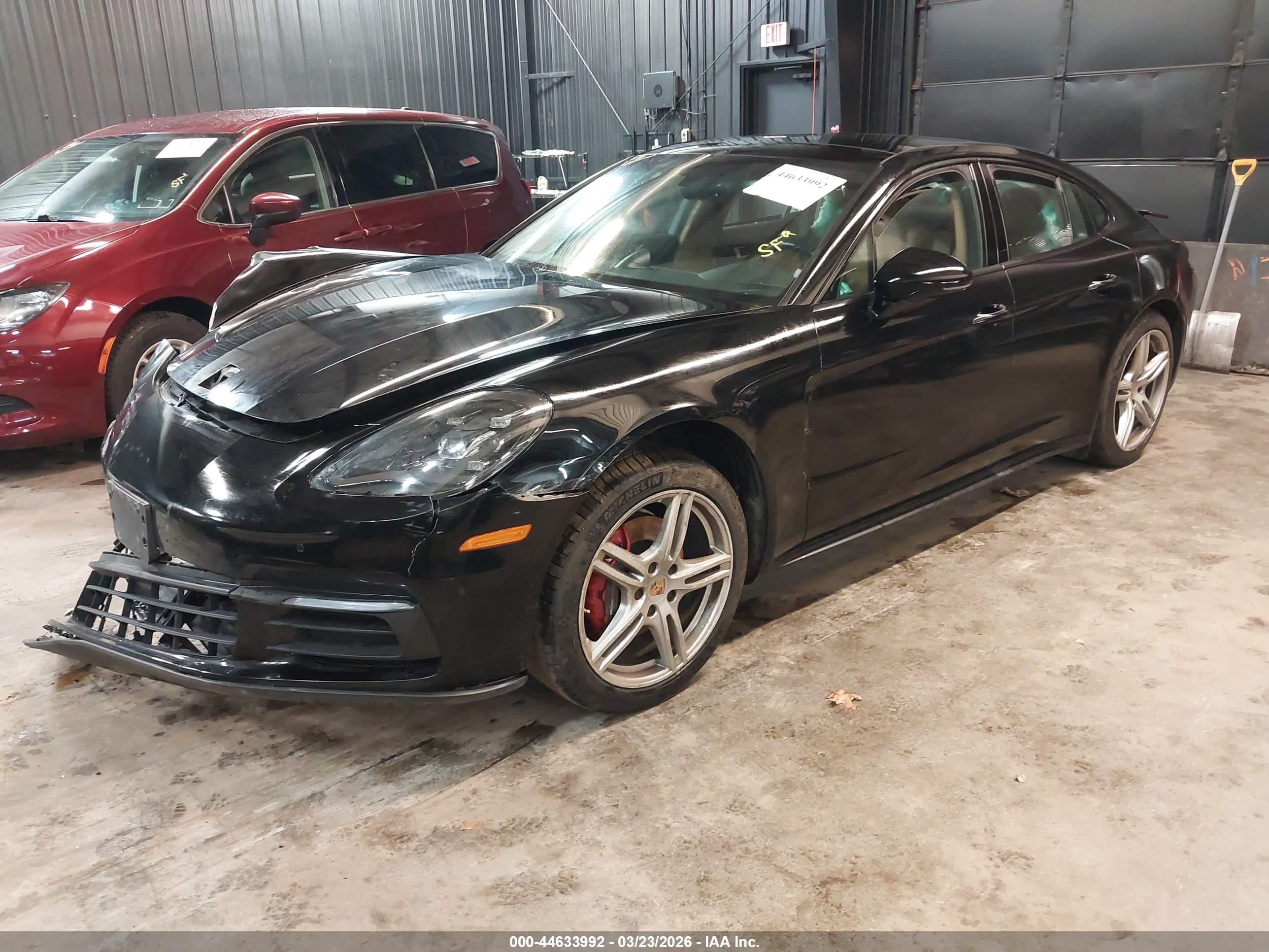 PORSCHE PANAMERA image 2