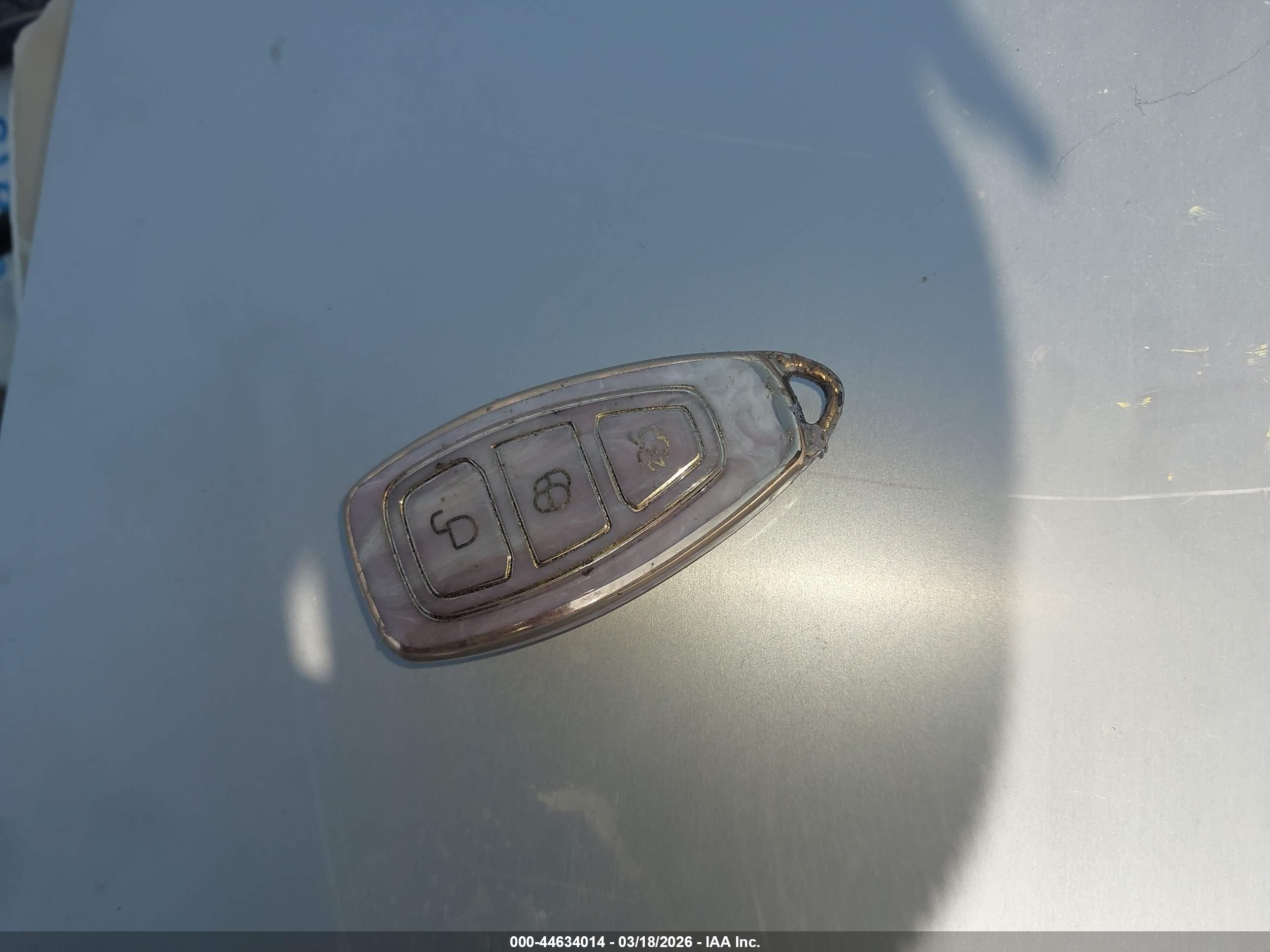 FORD C-MAX image 11