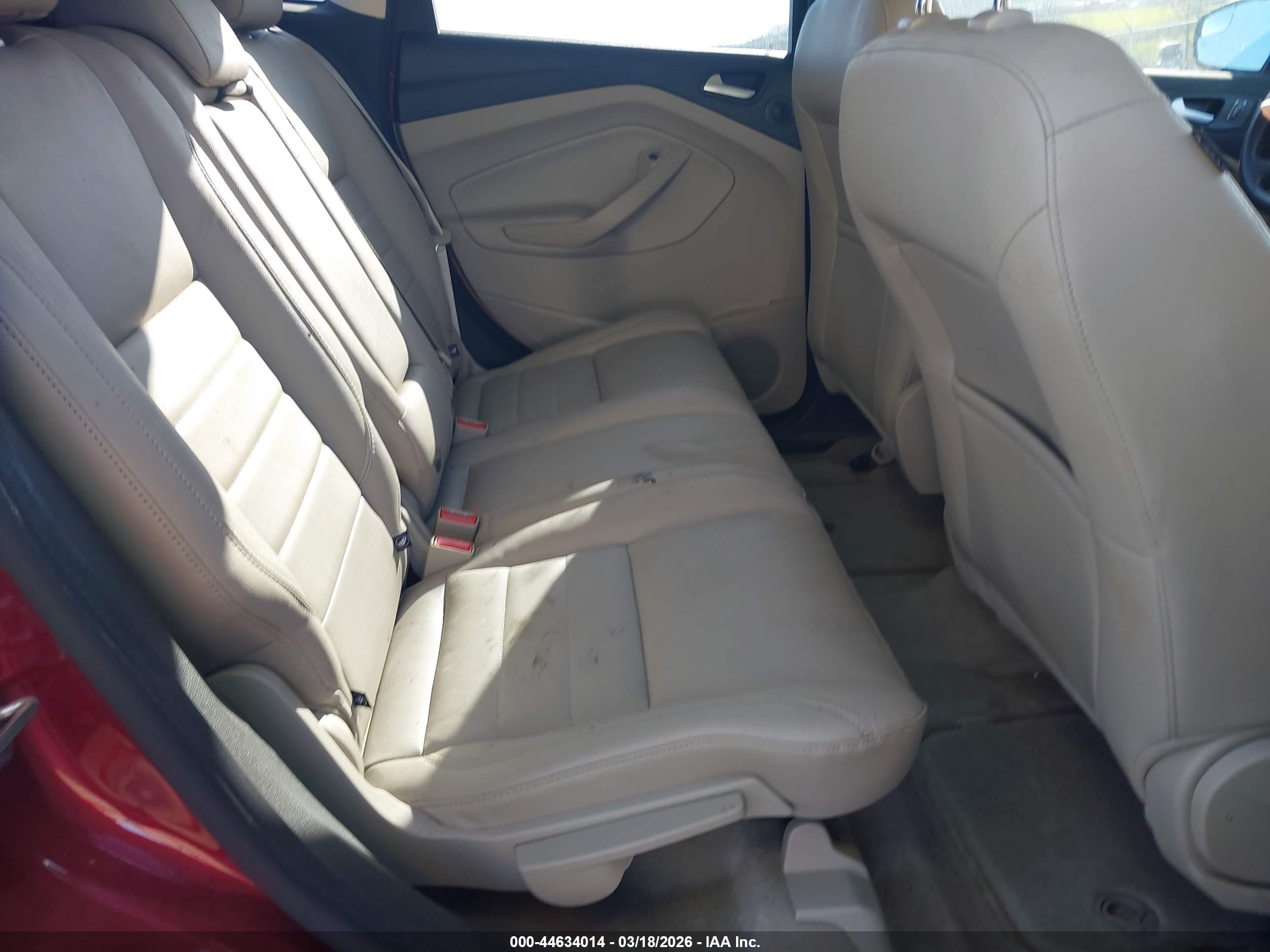 FORD C-MAX image 8