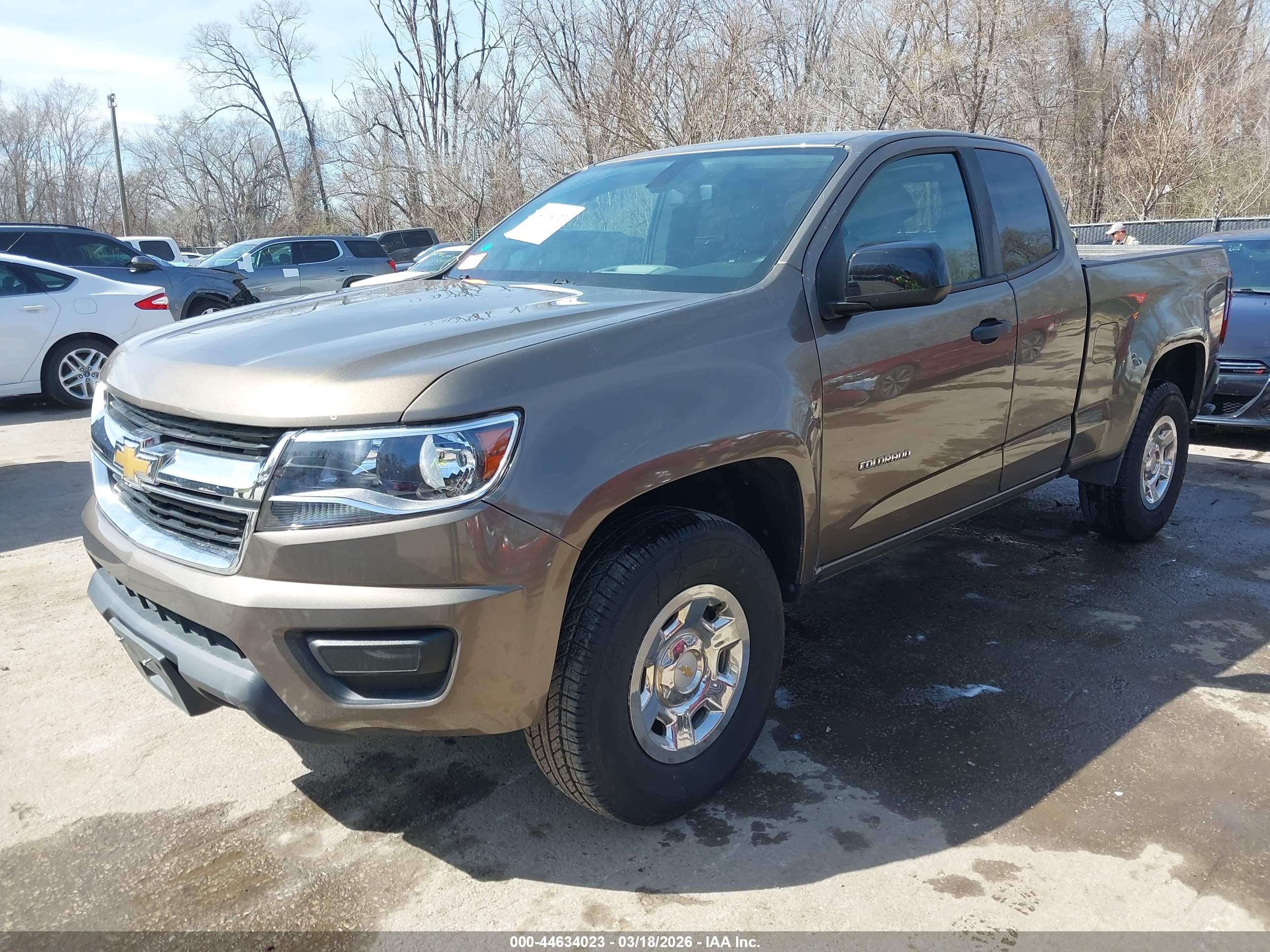 CHEVROLET COLORADO image 2