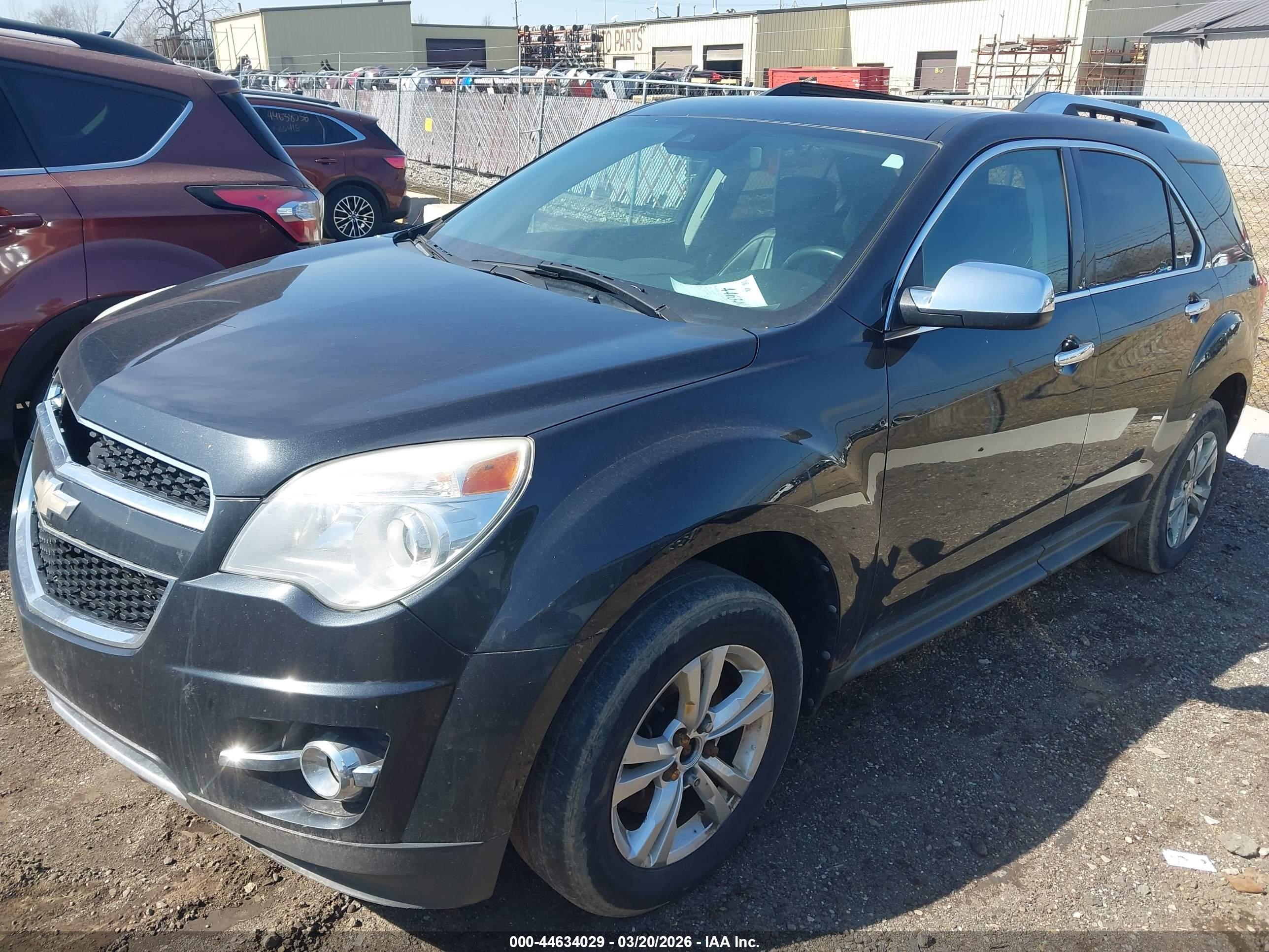 CHEVROLET EQUINOX image 2