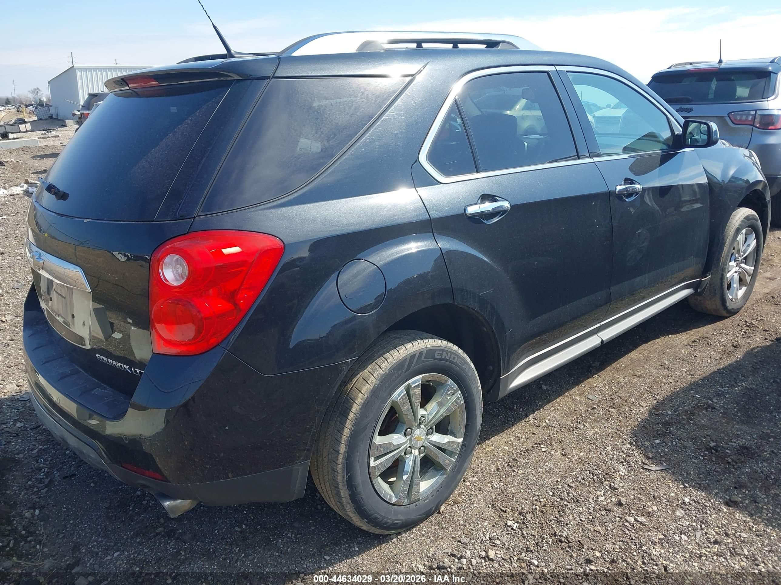 CHEVROLET EQUINOX image 4