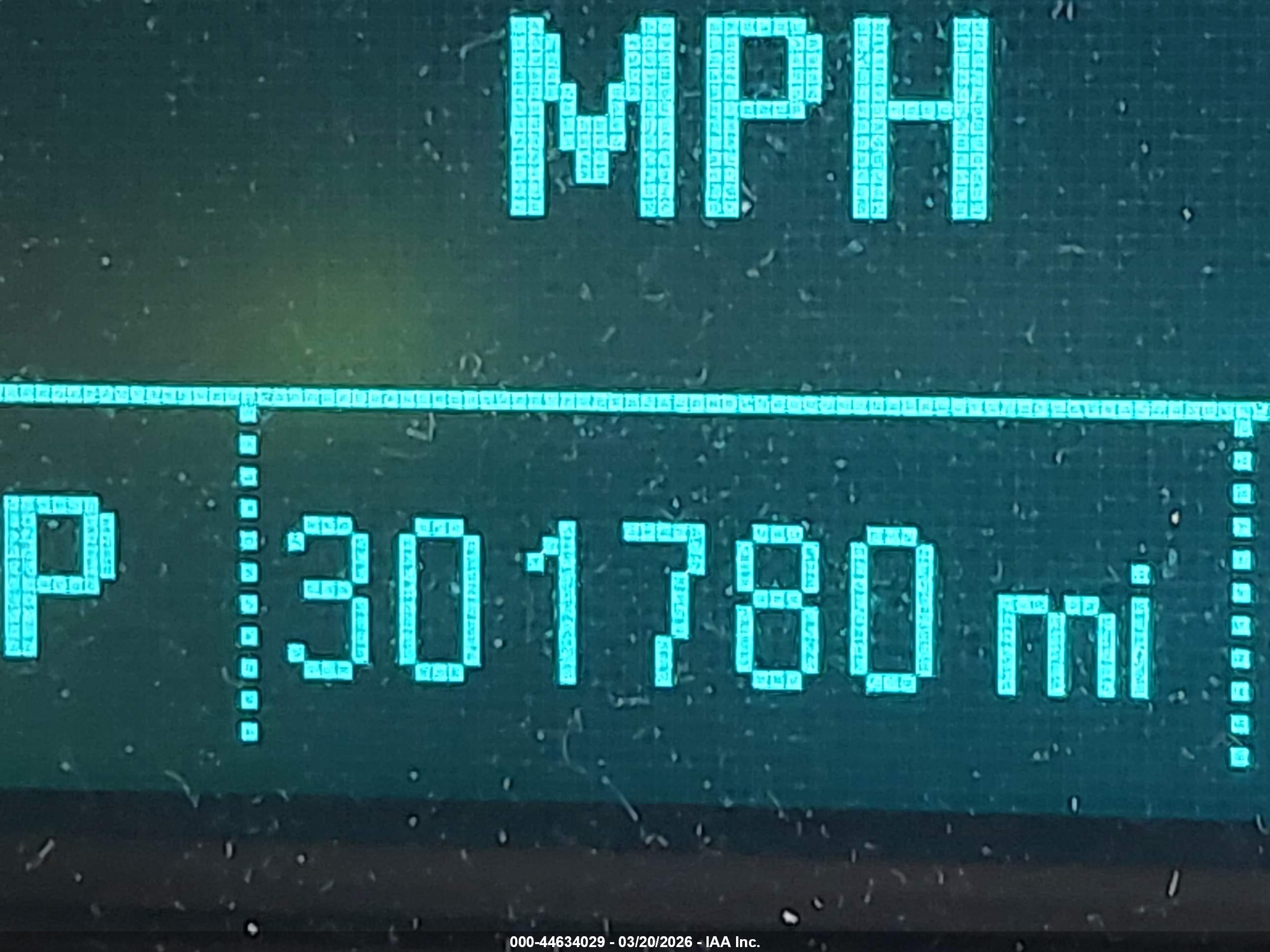 CHEVROLET EQUINOX image 7