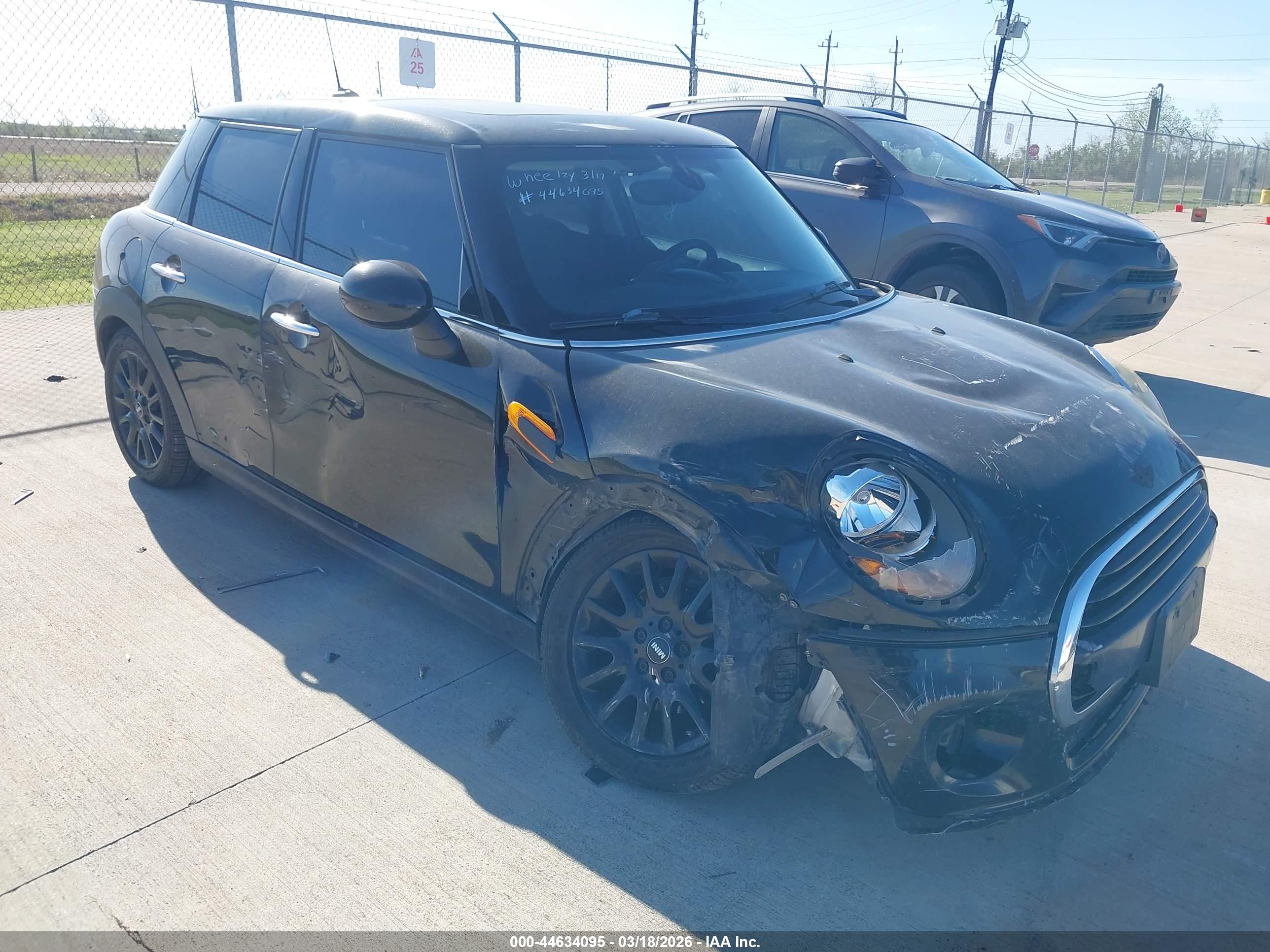 MINI HARDTOP image 6