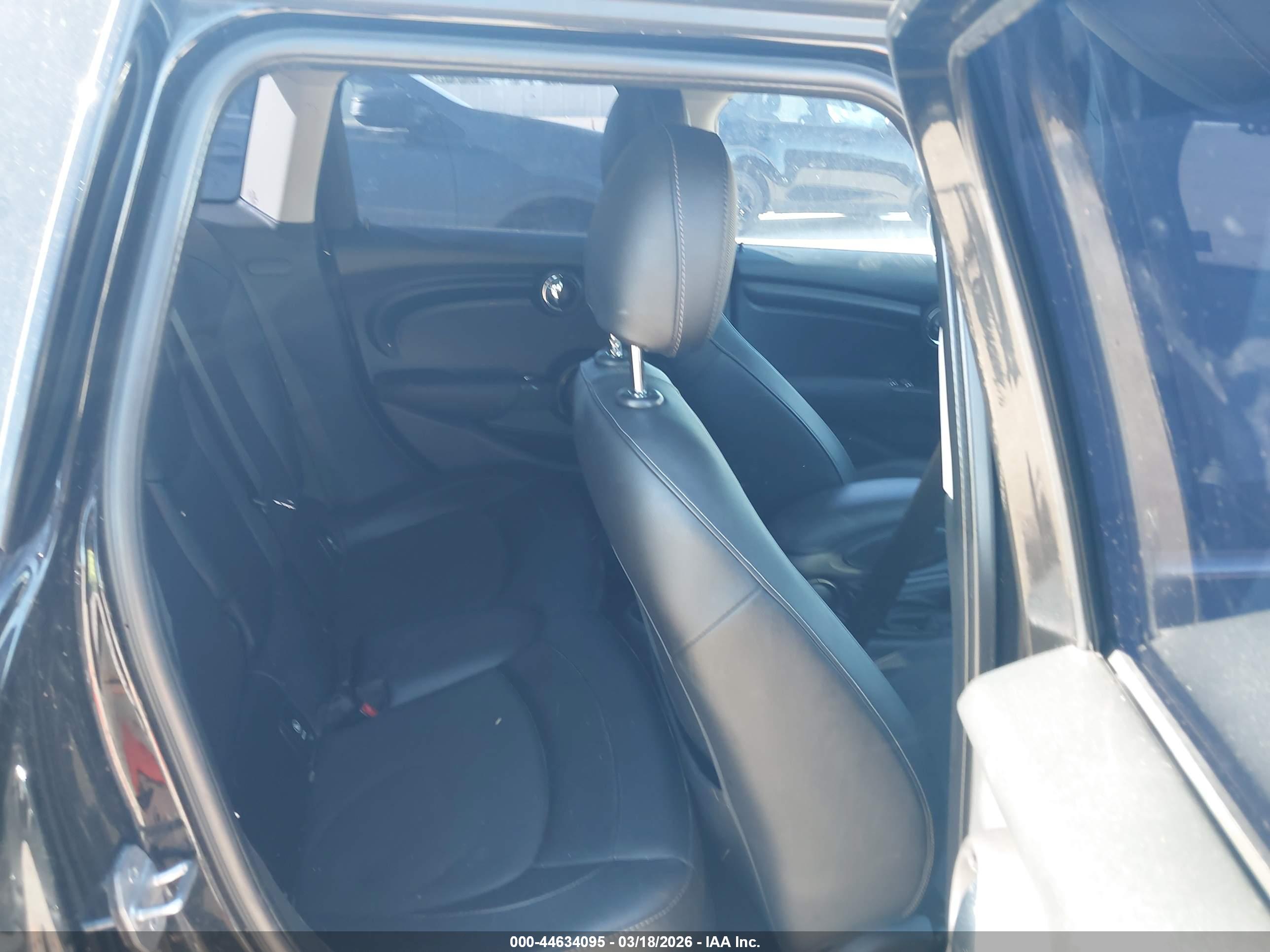 MINI HARDTOP image 8