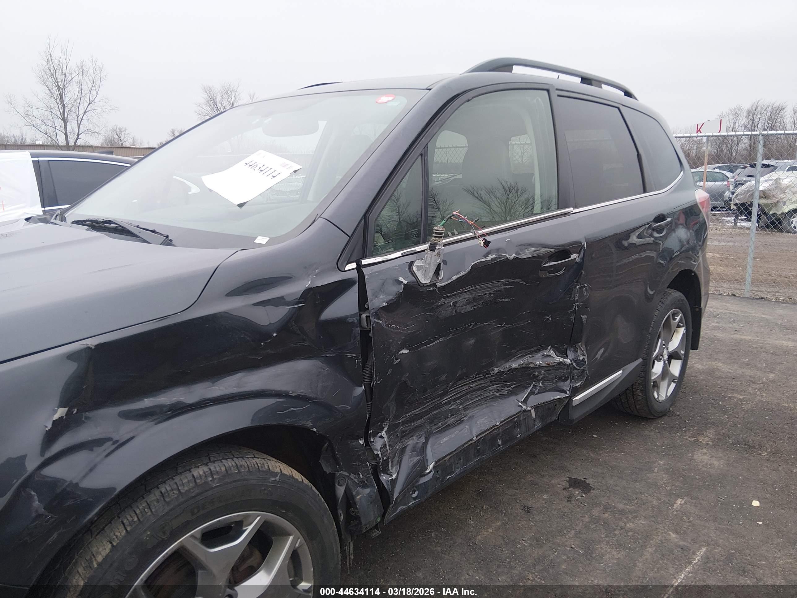 SUBARU FORESTER image 6