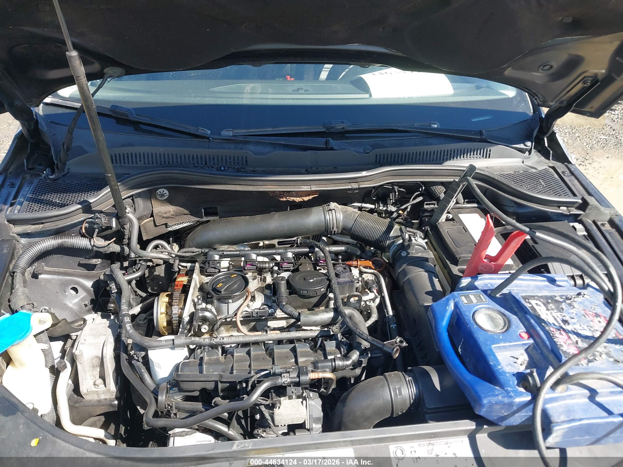 VOLKSWAGEN CC image 10